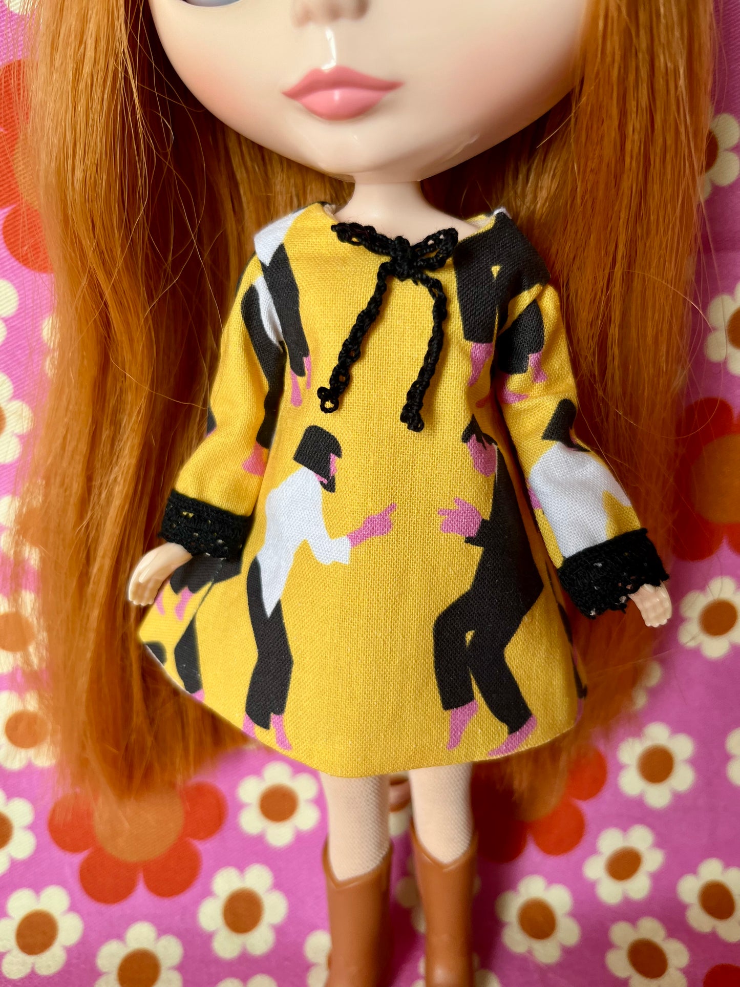 Pulp Fiction Shift dress with Sleeves