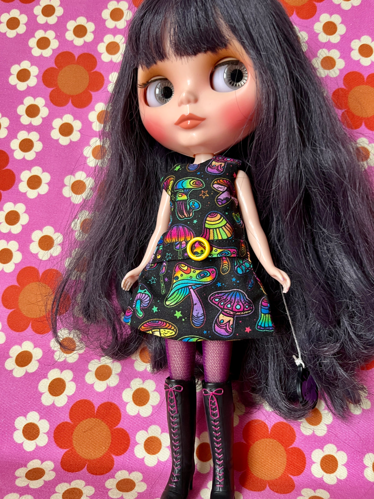 Psychedelic Mushroom Mod Cilla Shift dress