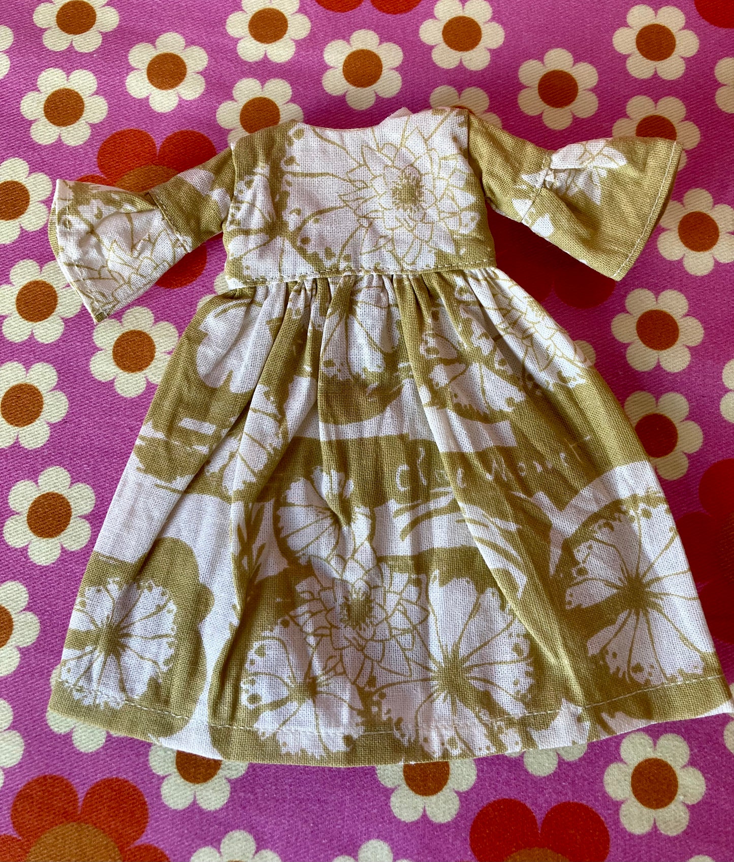 Art Print Dress Monet Waterlillies