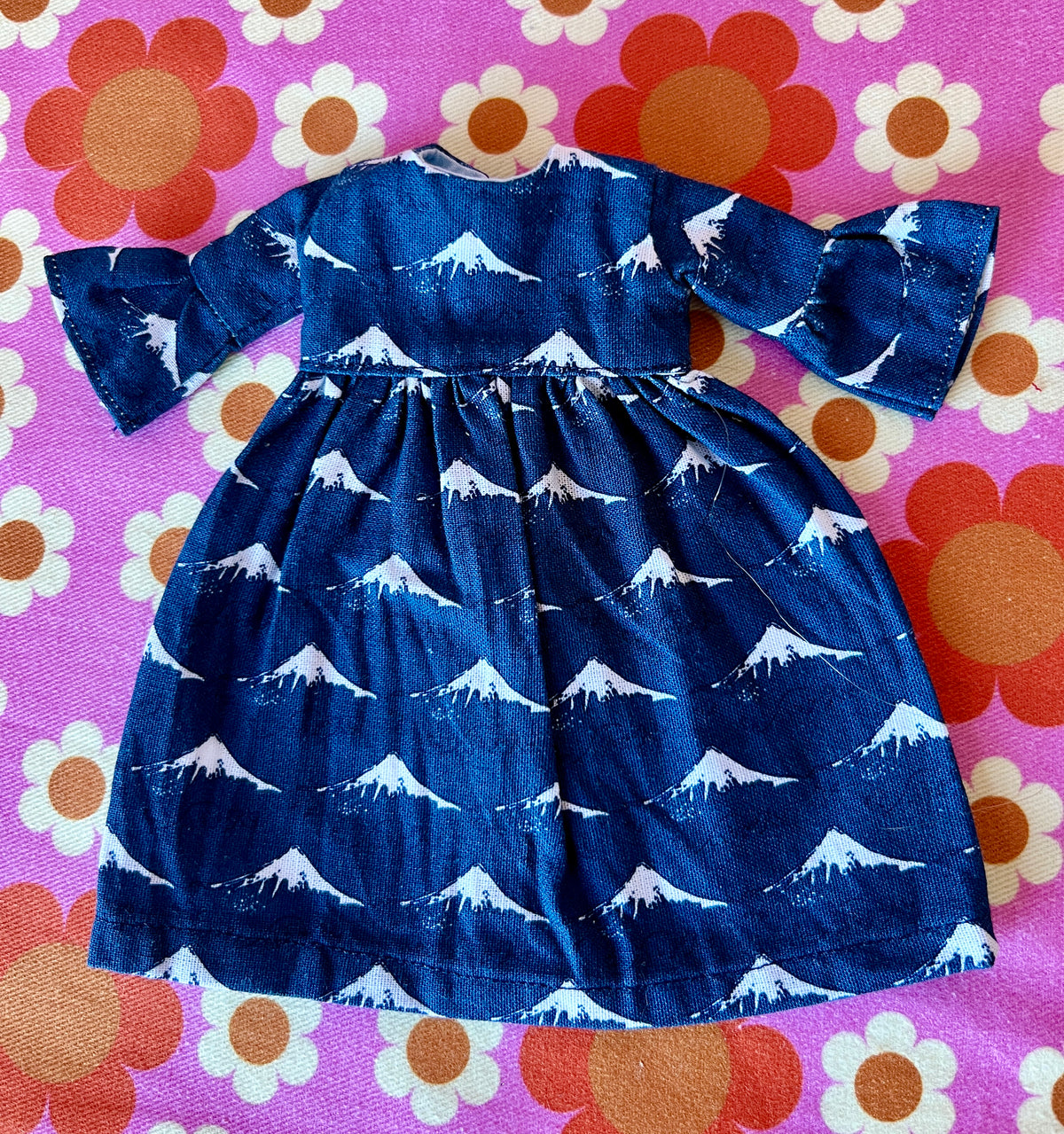 Hokusai Frill Sleeve Long Dress for Blythe Doll