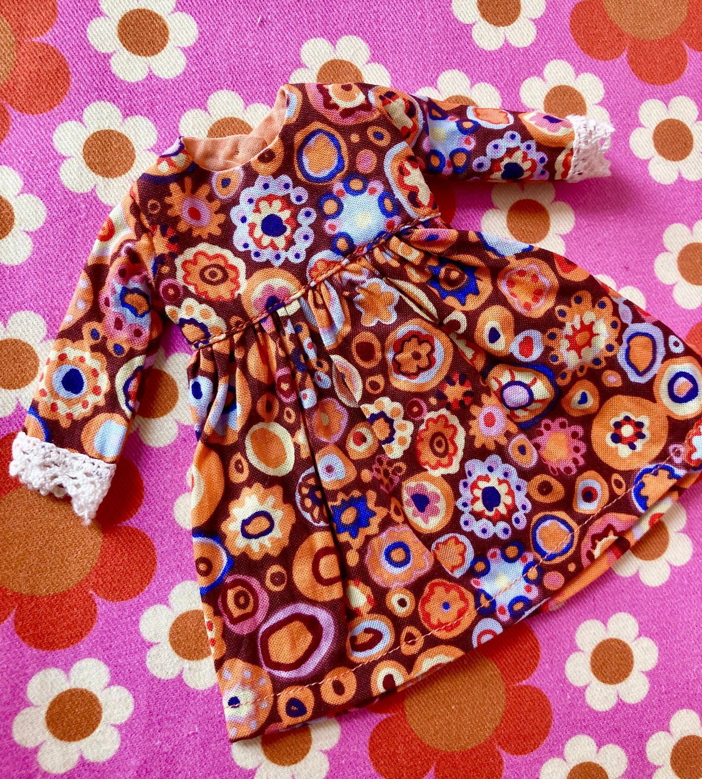 Paperweight Brown/Orange Long Sleeve Dress for Blythe Doll