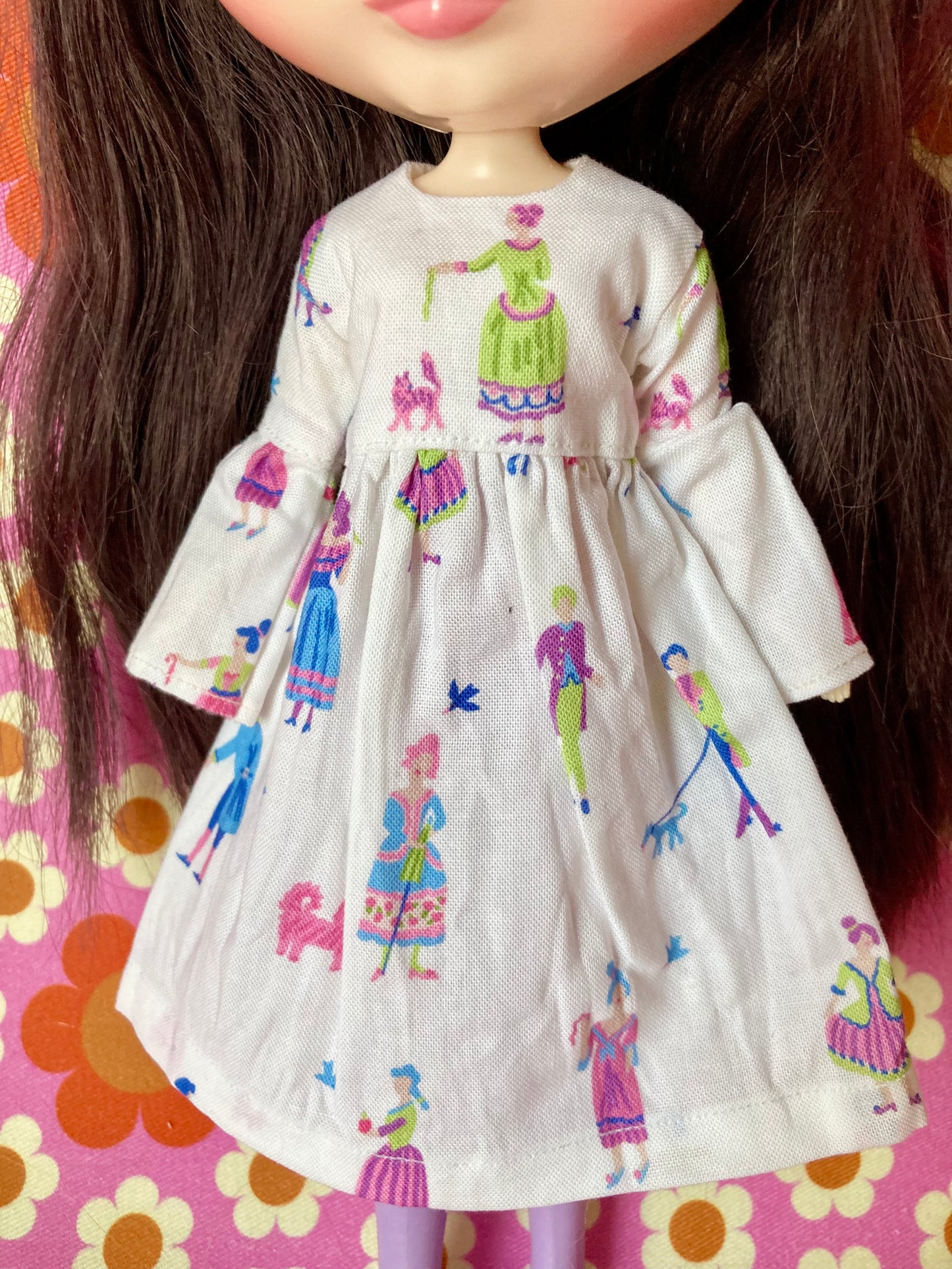 Georgian Lady Sale Long Sleeve dress for Blythe Doll