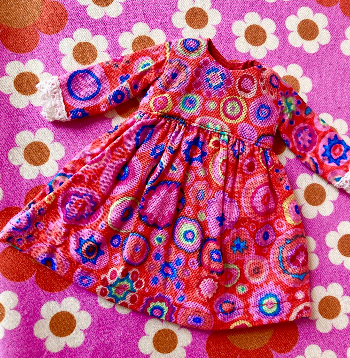 Paperweight Red Long Sleeve Dress for Blythe Doll
