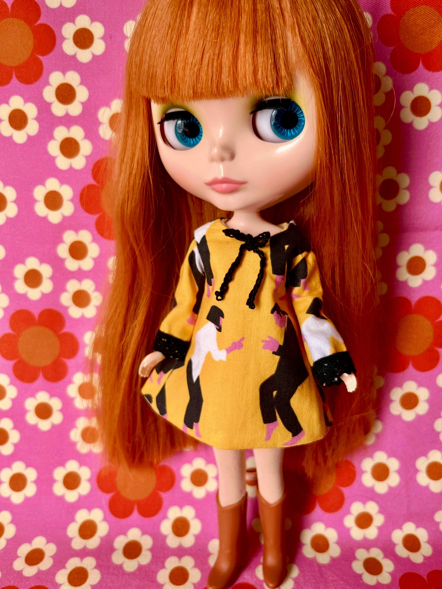 Pulp Fiction Shift dress with Sleeves