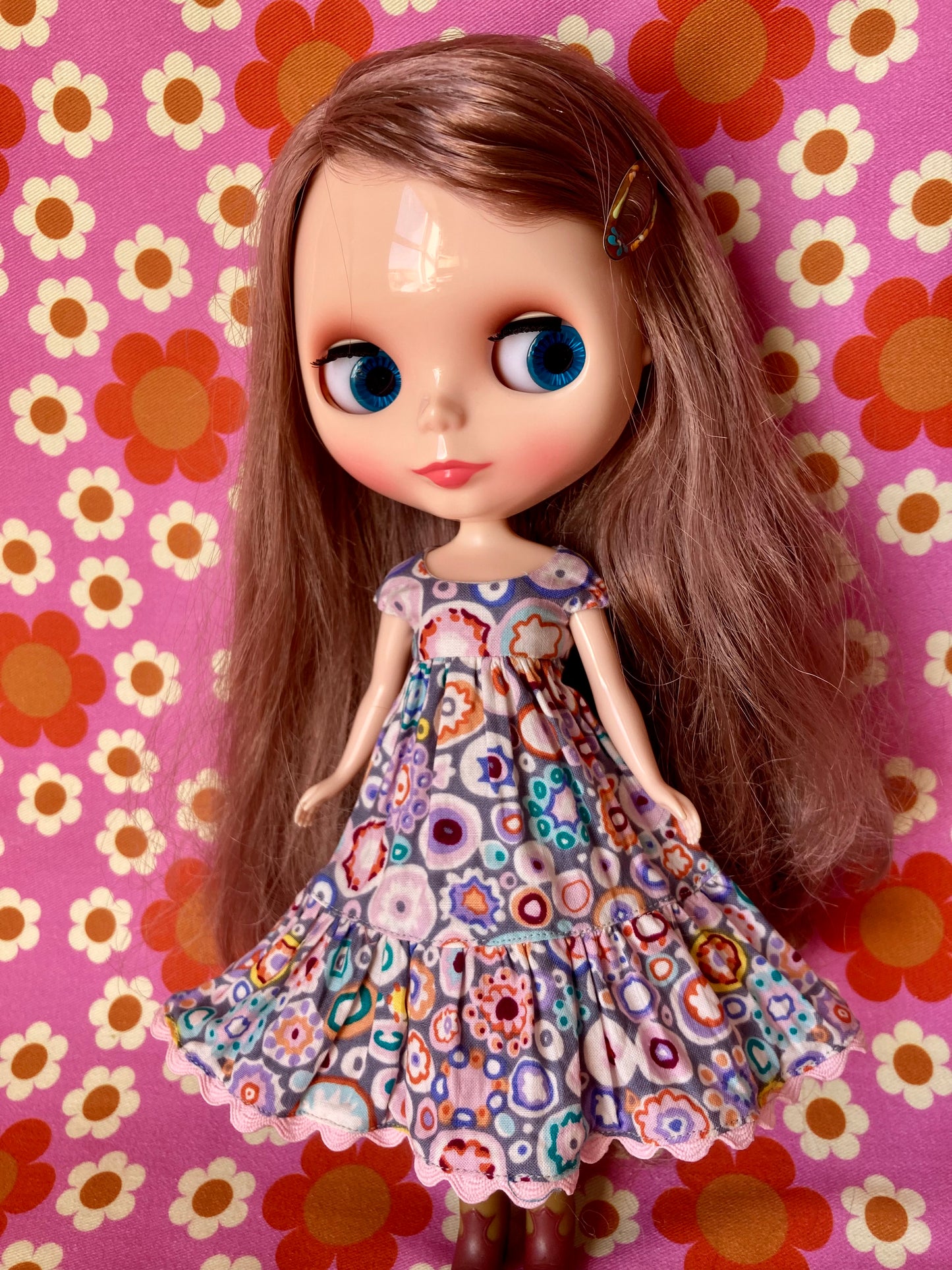 Paperweight Hippie Grey Dress for Blythe Doll