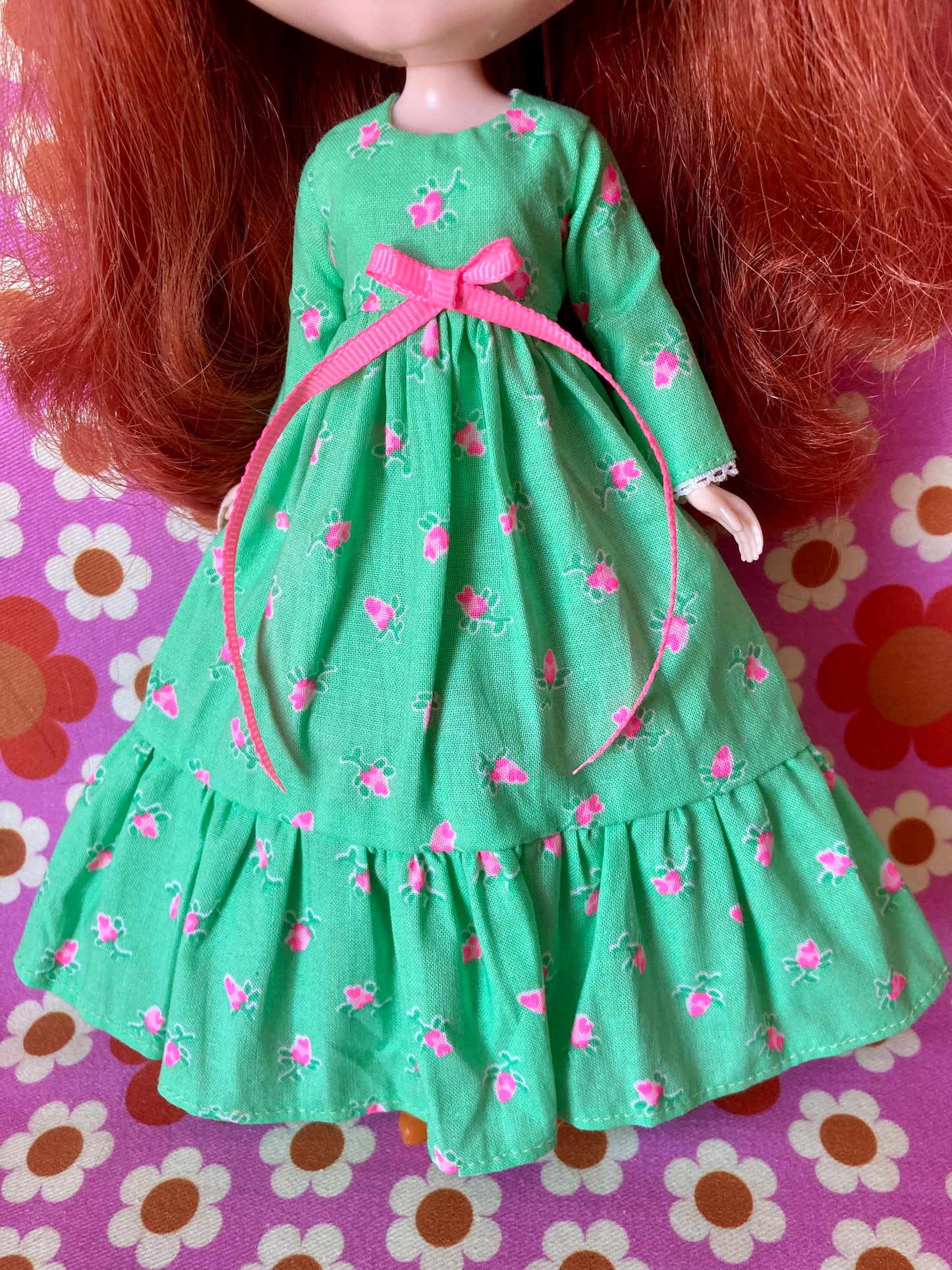 Green Long Neon Rosebud Print Dress for Blythe Doll