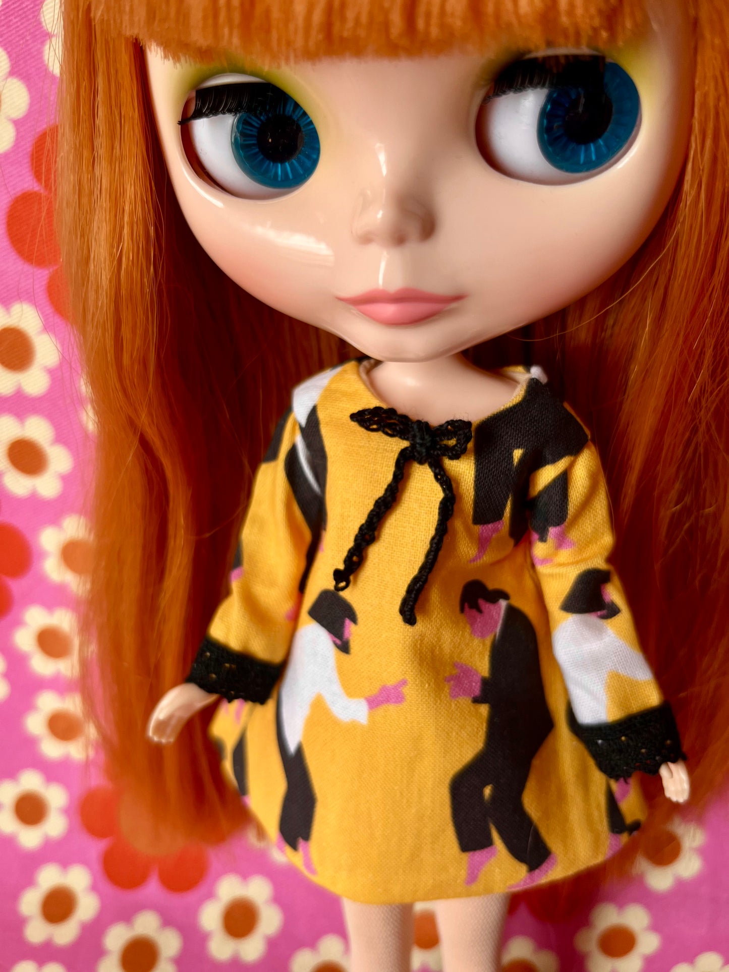 Pulp Fiction Shift dress with Sleeves