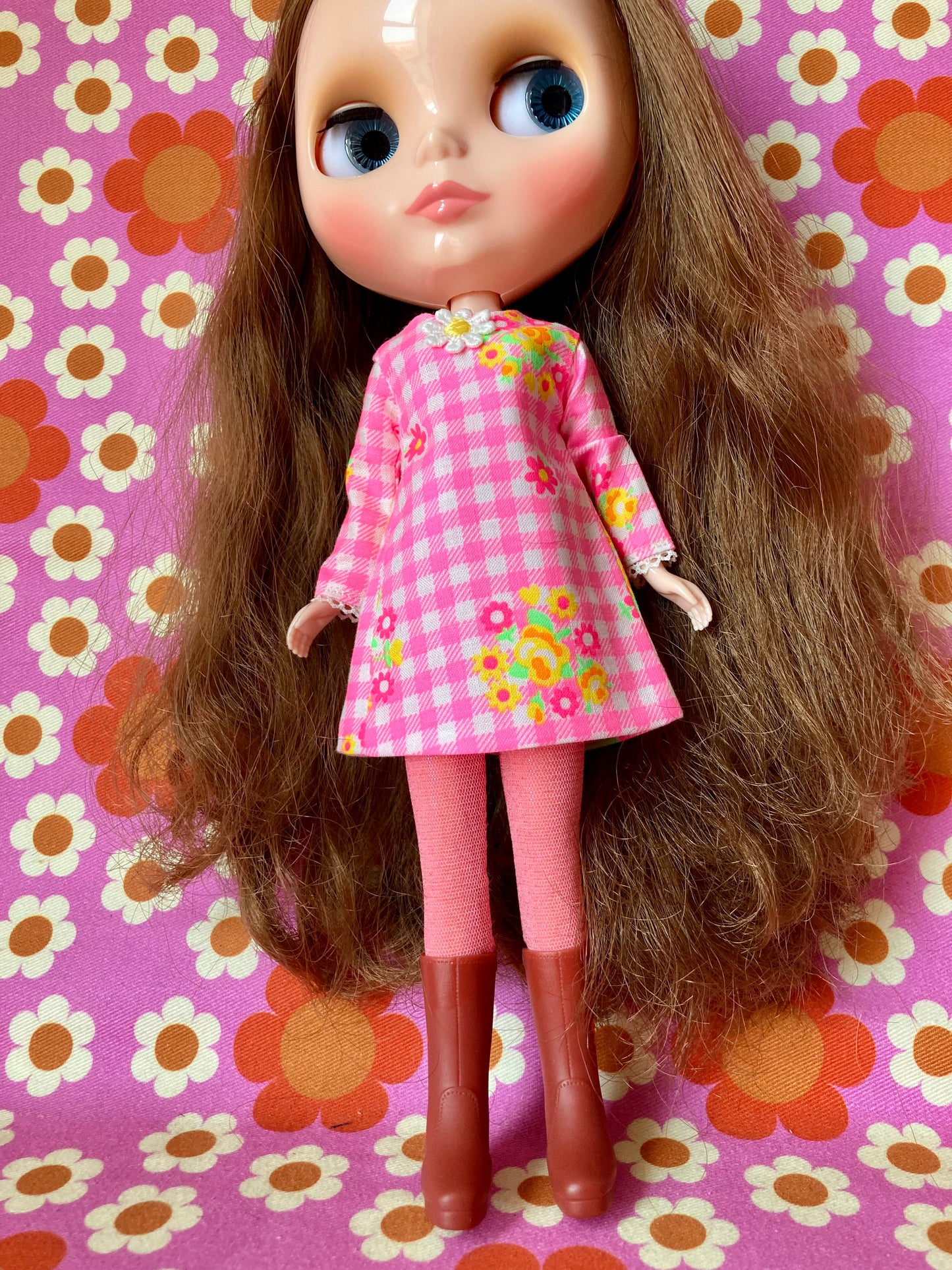 Neon Gingham Mod Shift dress with sleeves