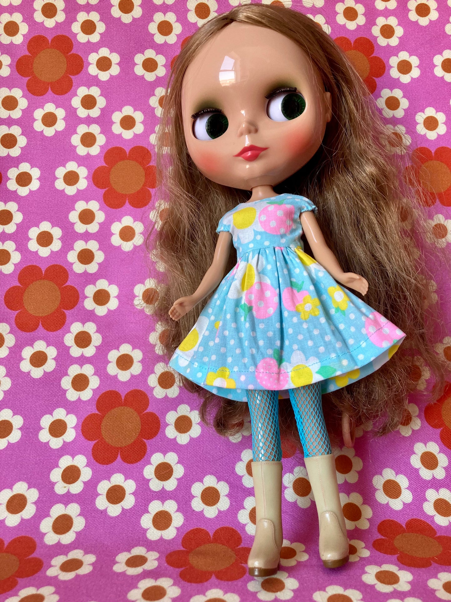 Blue Daisy Cap Sleeve Dress for Blythe Dollar