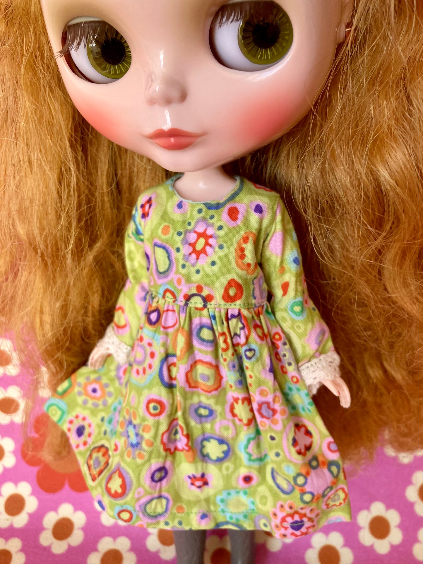 Paperweight Green Long Sleeve Dress for Blythe Doll