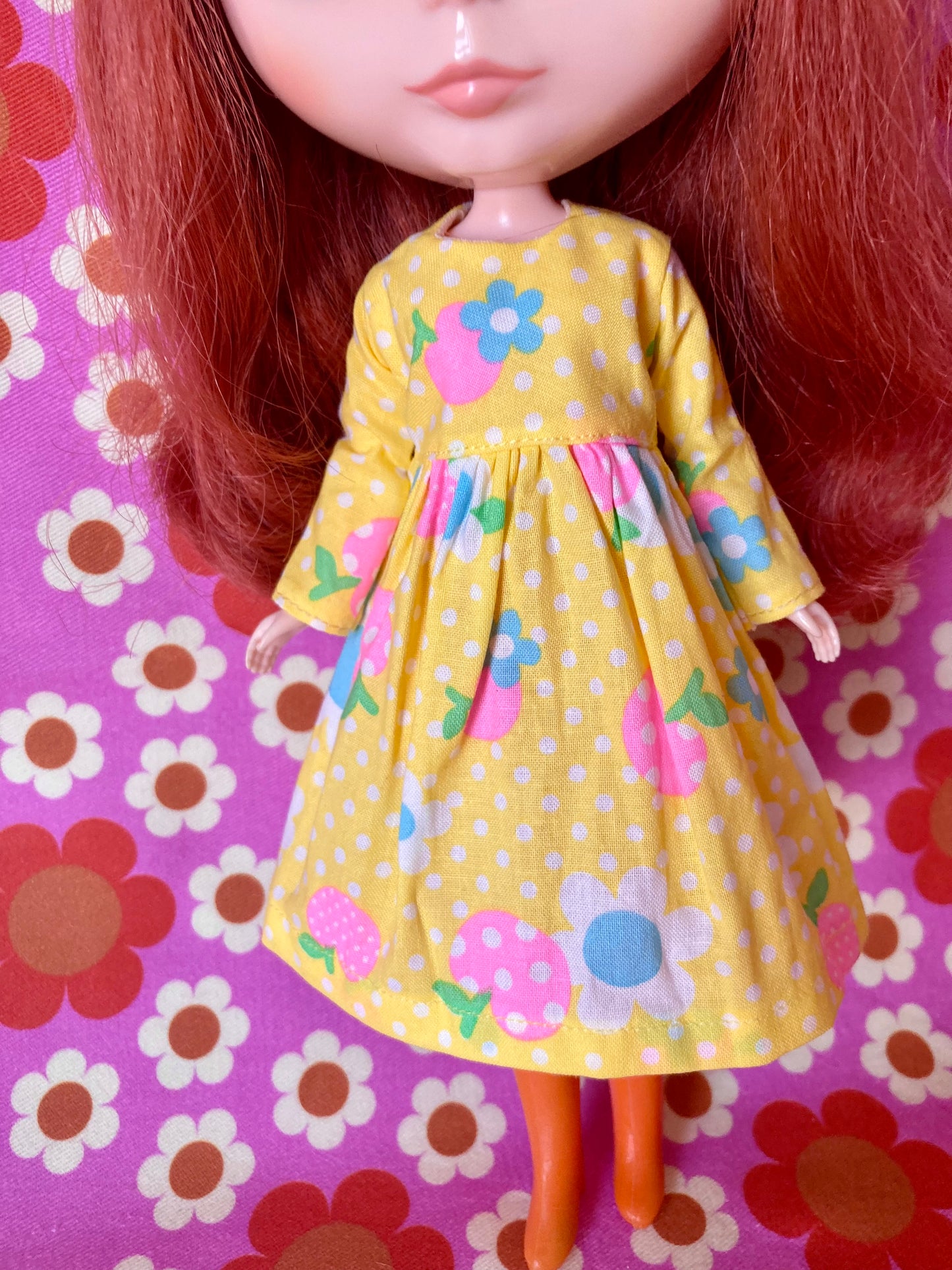 Yellow Daisy Long Sleeve Dress for Blythe Dollar