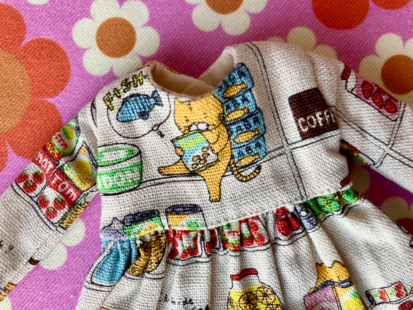 Greedy Sushi Cat Japanese Print Happy Dress for Blythe Doll