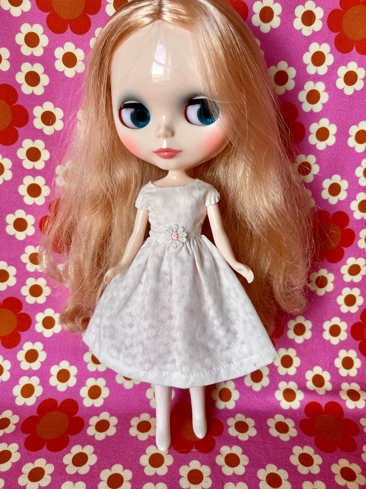 Daisy Cap Sleeve Dress for Blythe Doll (Pink Daisy)