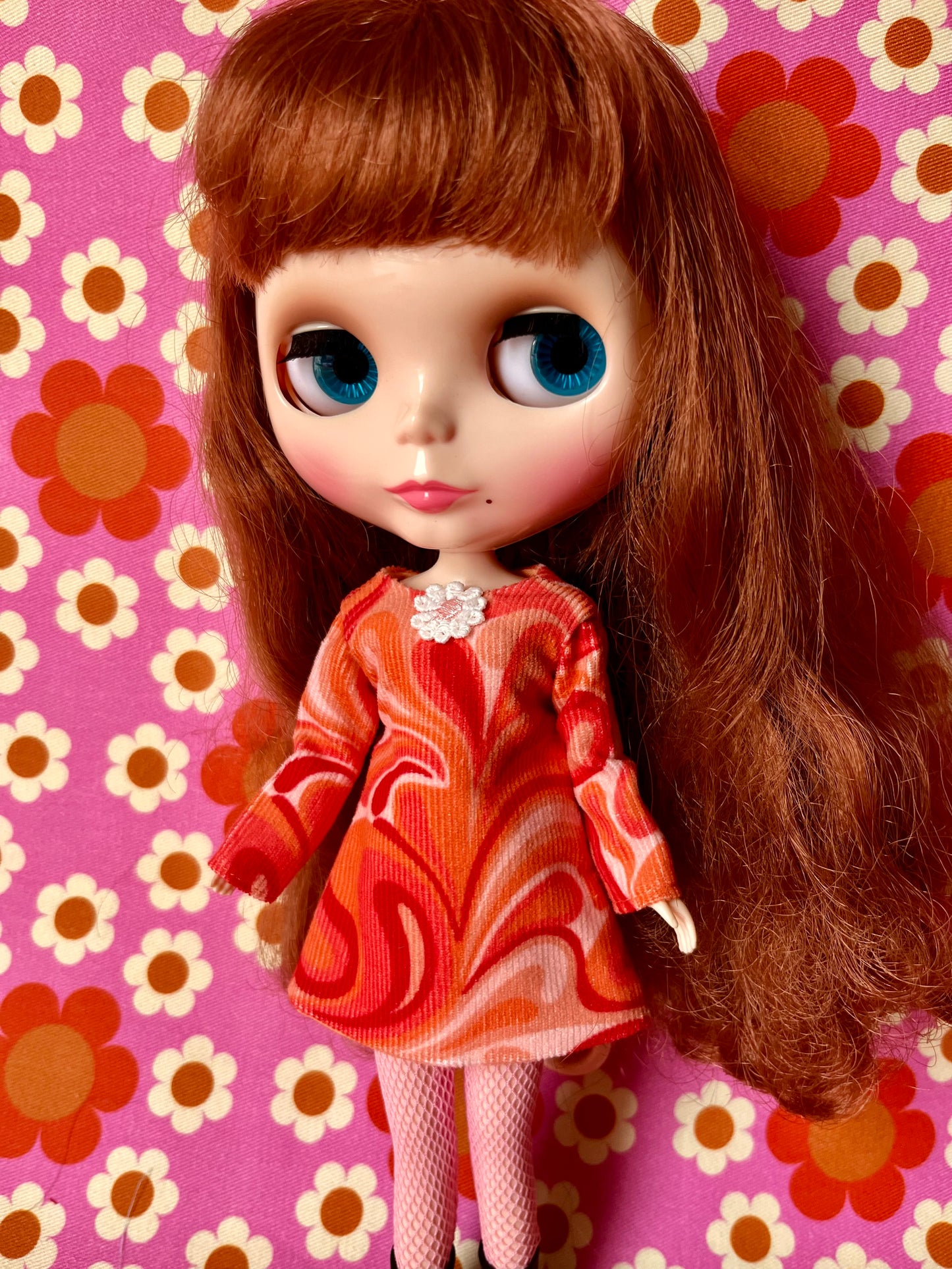 Psychedelic Corduroy Shift dress with sleeves & Bag which opens