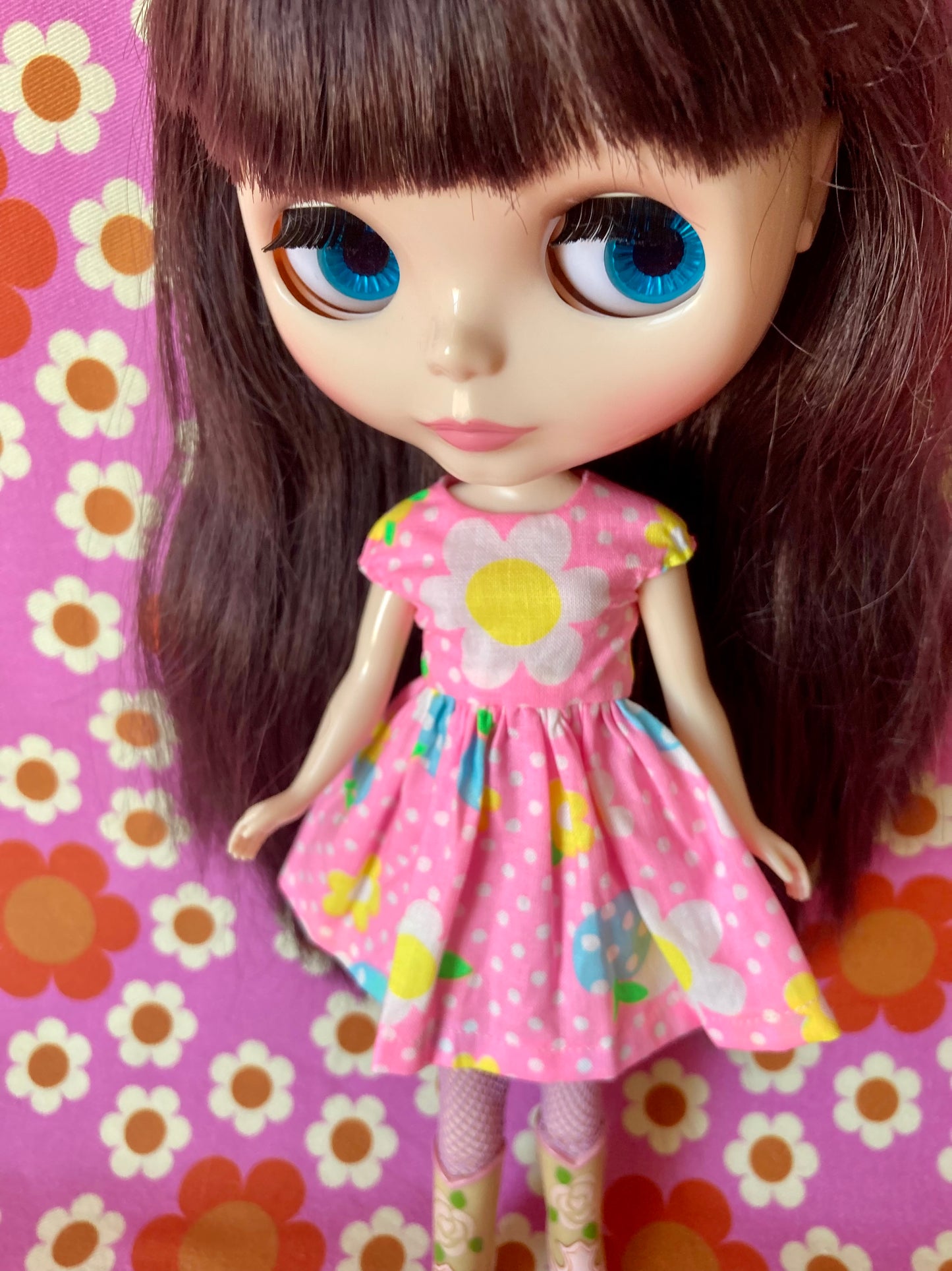 Pink Daisy Cap Sleeve Dress for Blythe Dollar