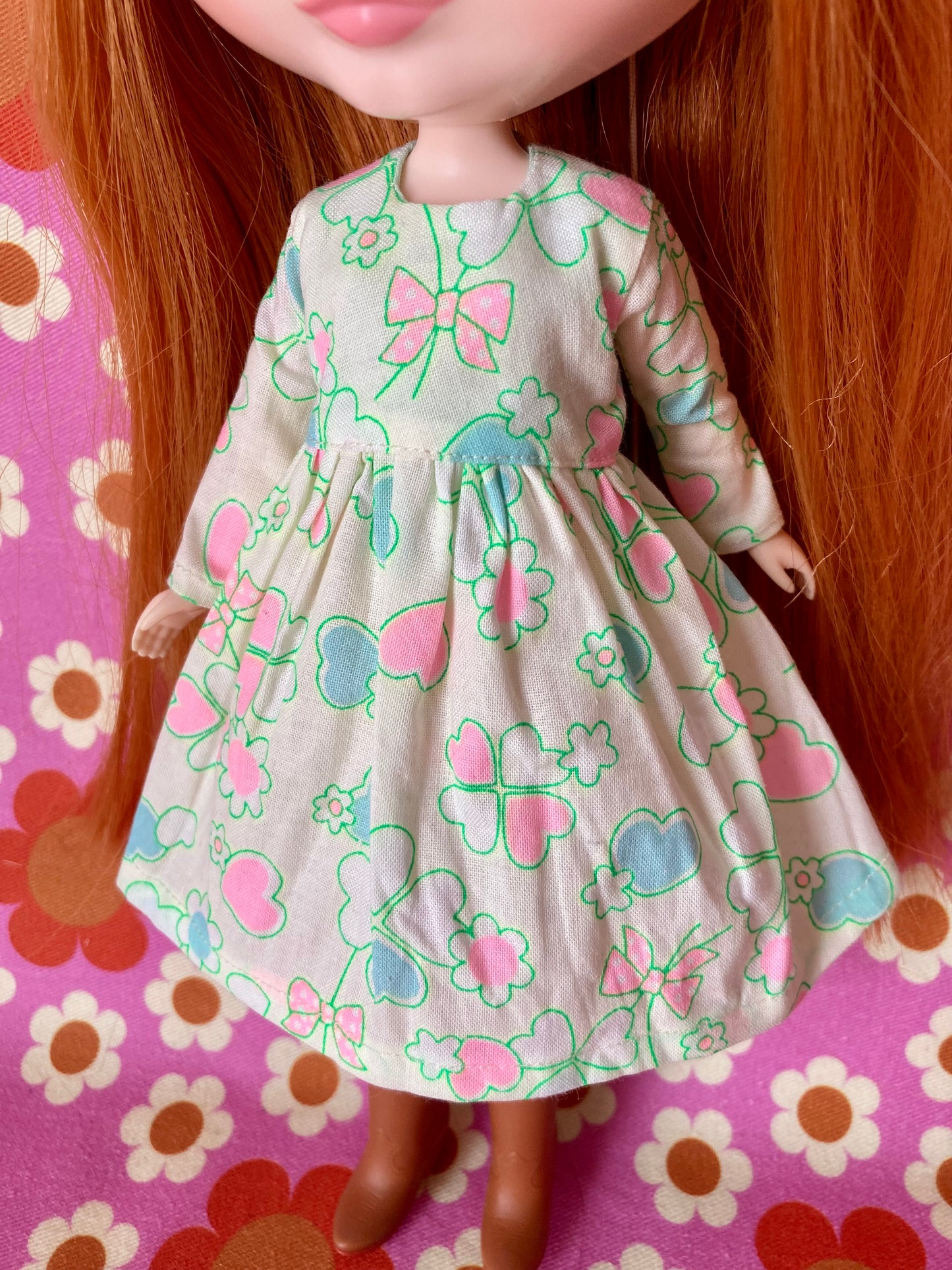 Antique Pink Cute Daisy Clover Dress for Blythe Doll