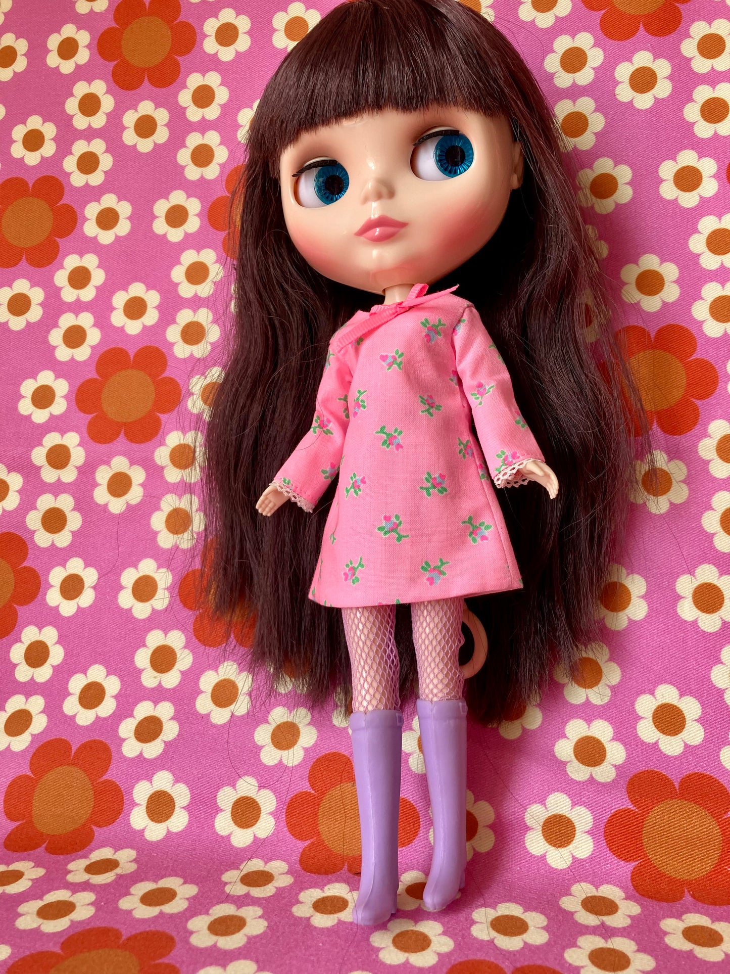 Neon Rosebud Mod Shift dress with sleeves