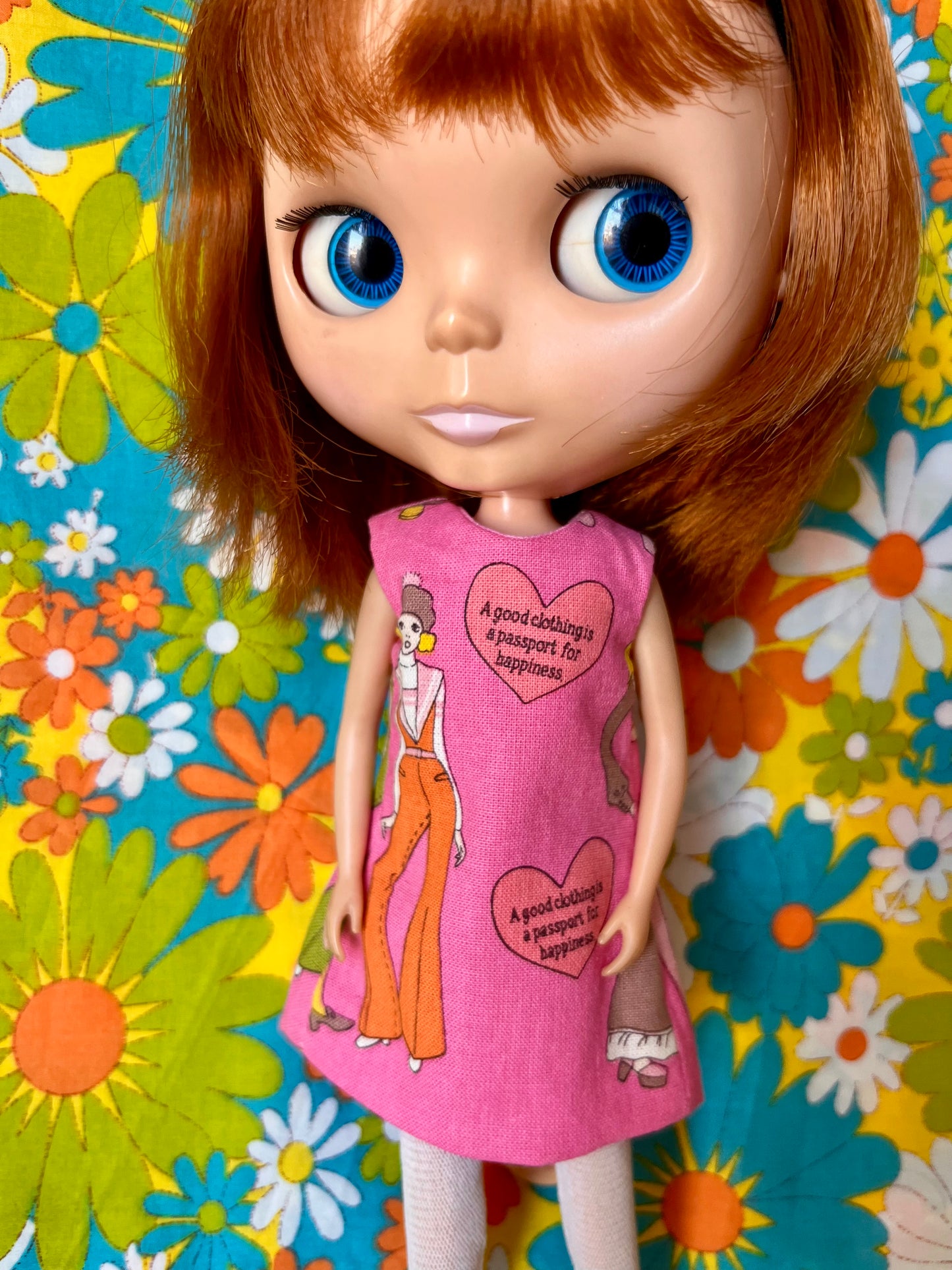 Cilla Mod Sleeveless Shift dress & Bag