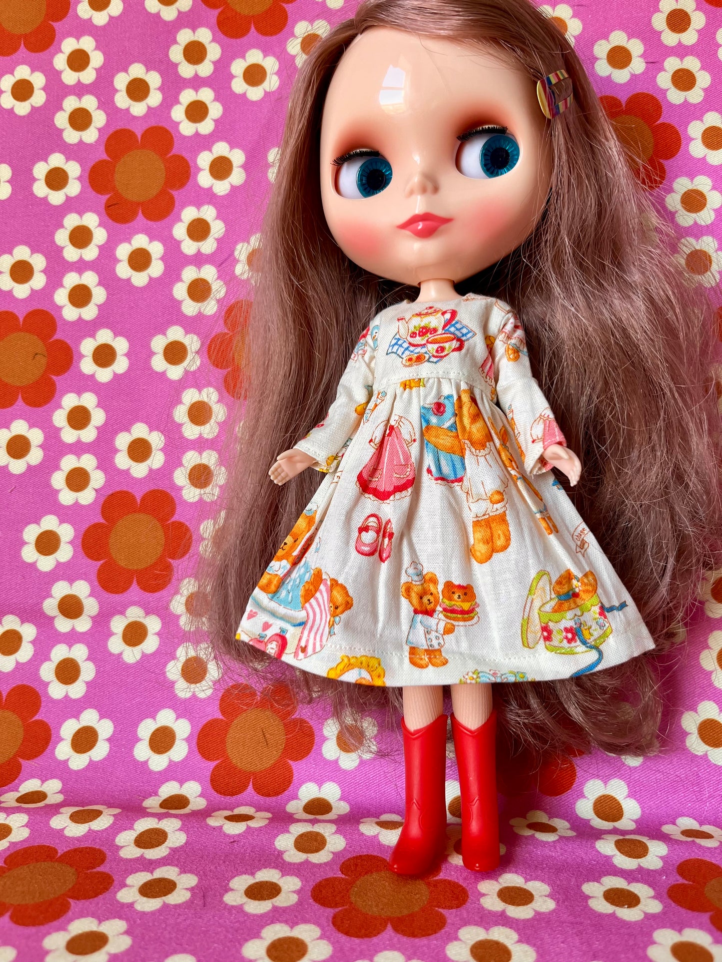 Cream Teddy Picnic Dress for Blythe Doll