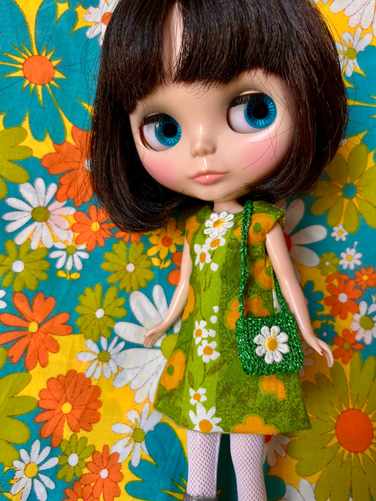 Cilla Mod Sleeveless Shift dress & Bag