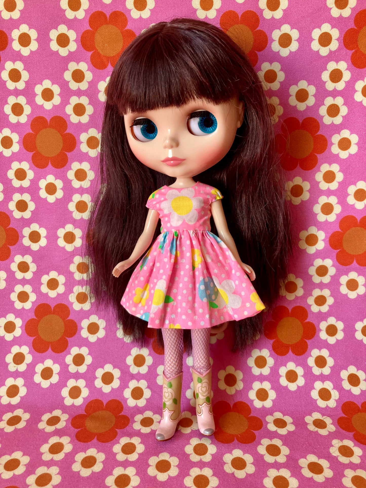 Pink Daisy Cap Sleeve Dress for Blythe Dollar
