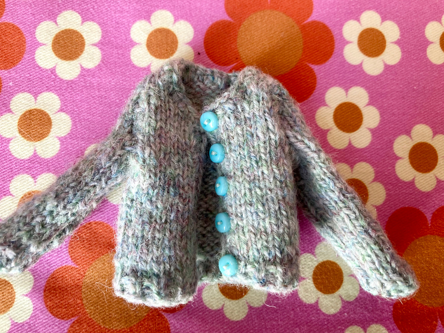 Knitted Cardigan for Blythe Doll