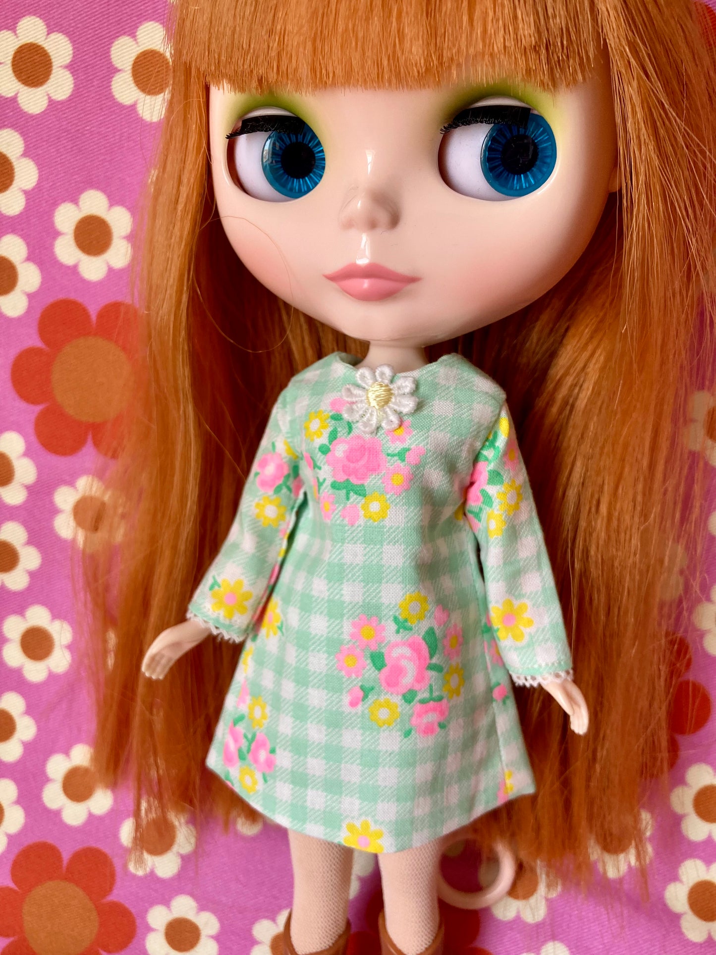 Neon Gingham Mod Shift dress with sleeves