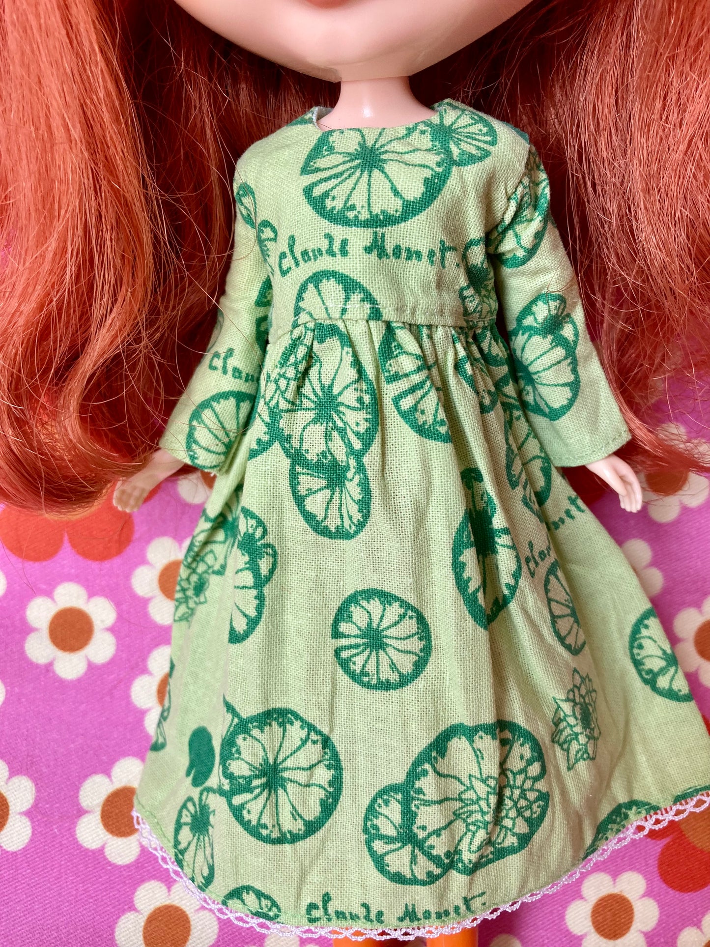 Art Print Dress Monet Waterlillies