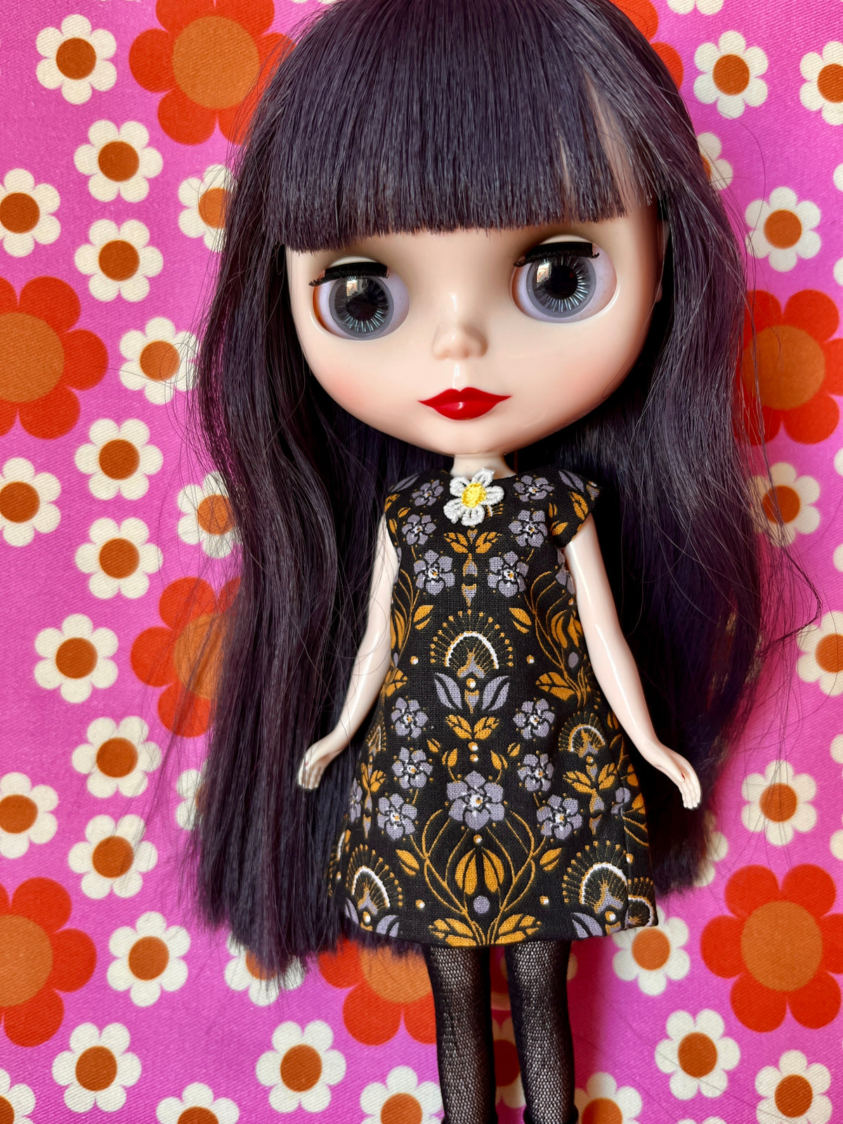 Victorian Print Mod Cilla Shift dress