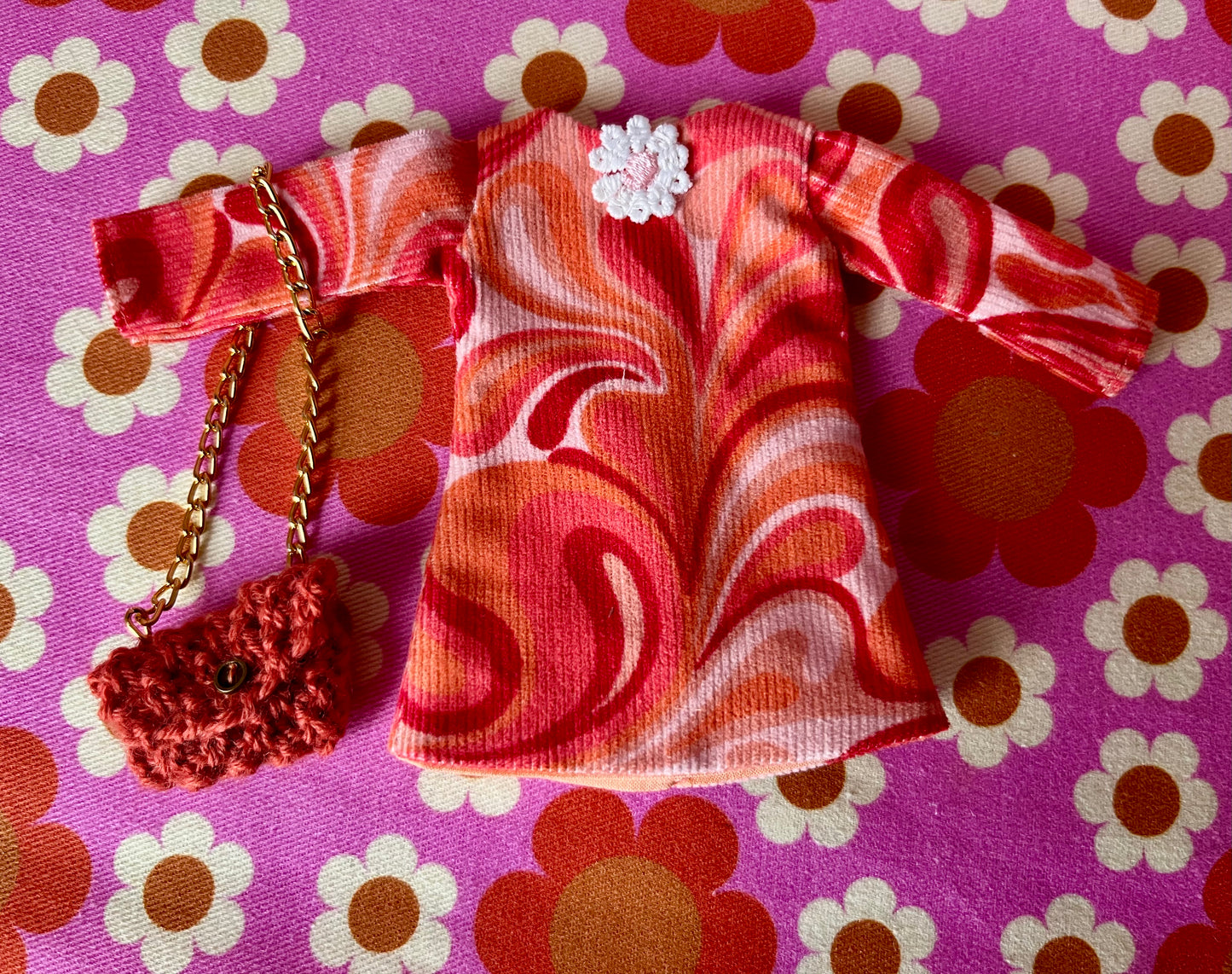 Psychedelic Corduroy Shift dress with sleeves & Bag which opens