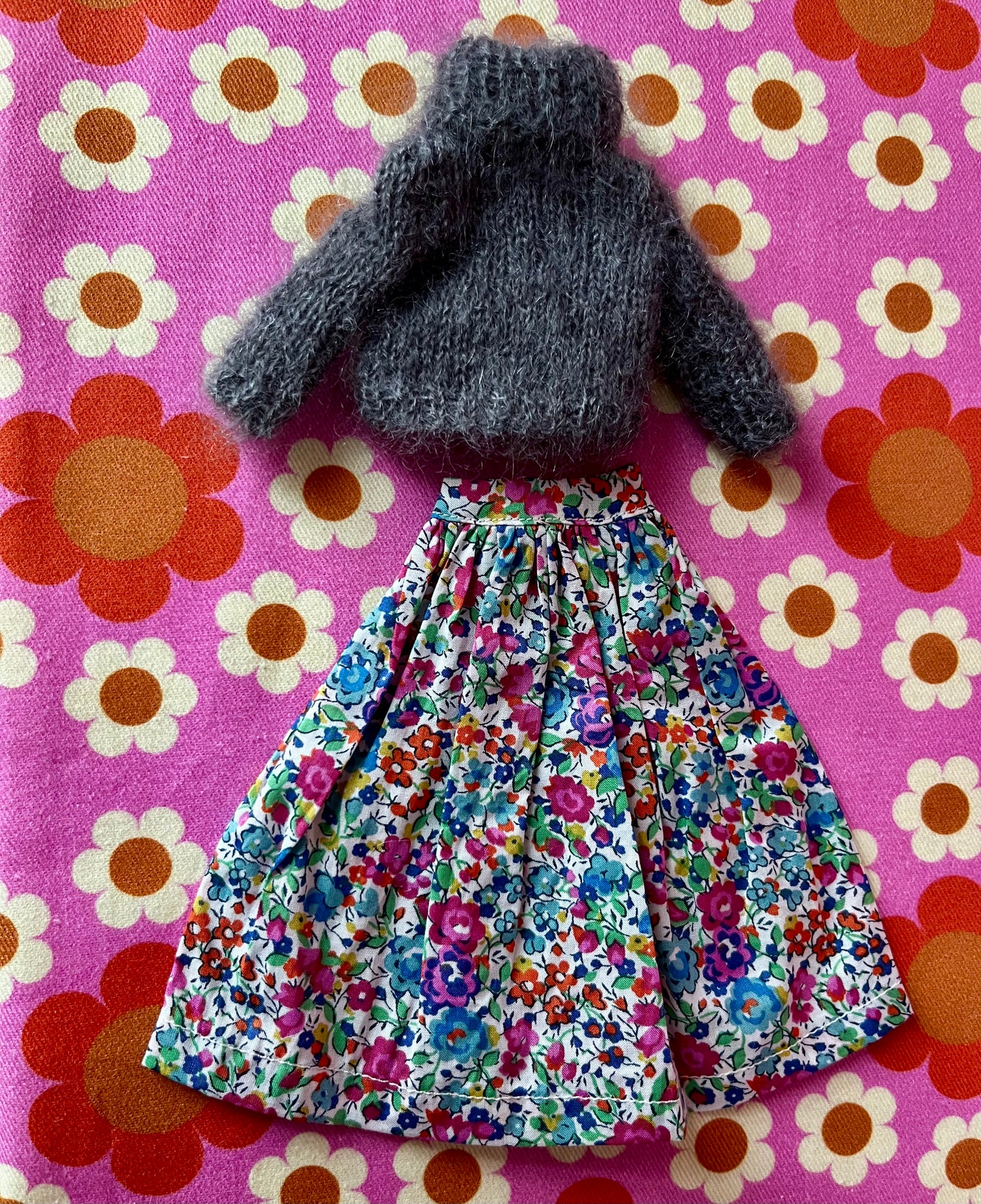 Liberty Skirt & Mohair Sweater Set for Blythe Doll