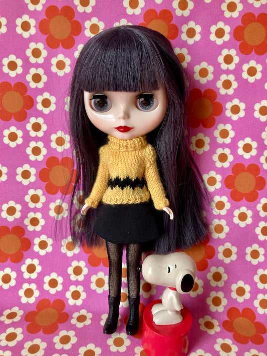 Snoopy Charlie Brown Sweater & Skirt set