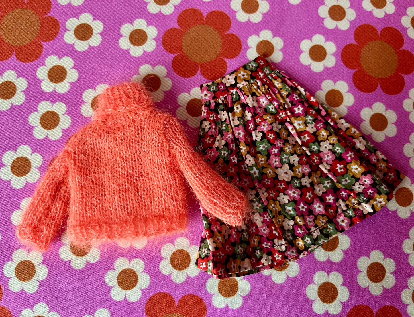 Liberty Skirt & Mohair Sweater Set for Blythe Doll