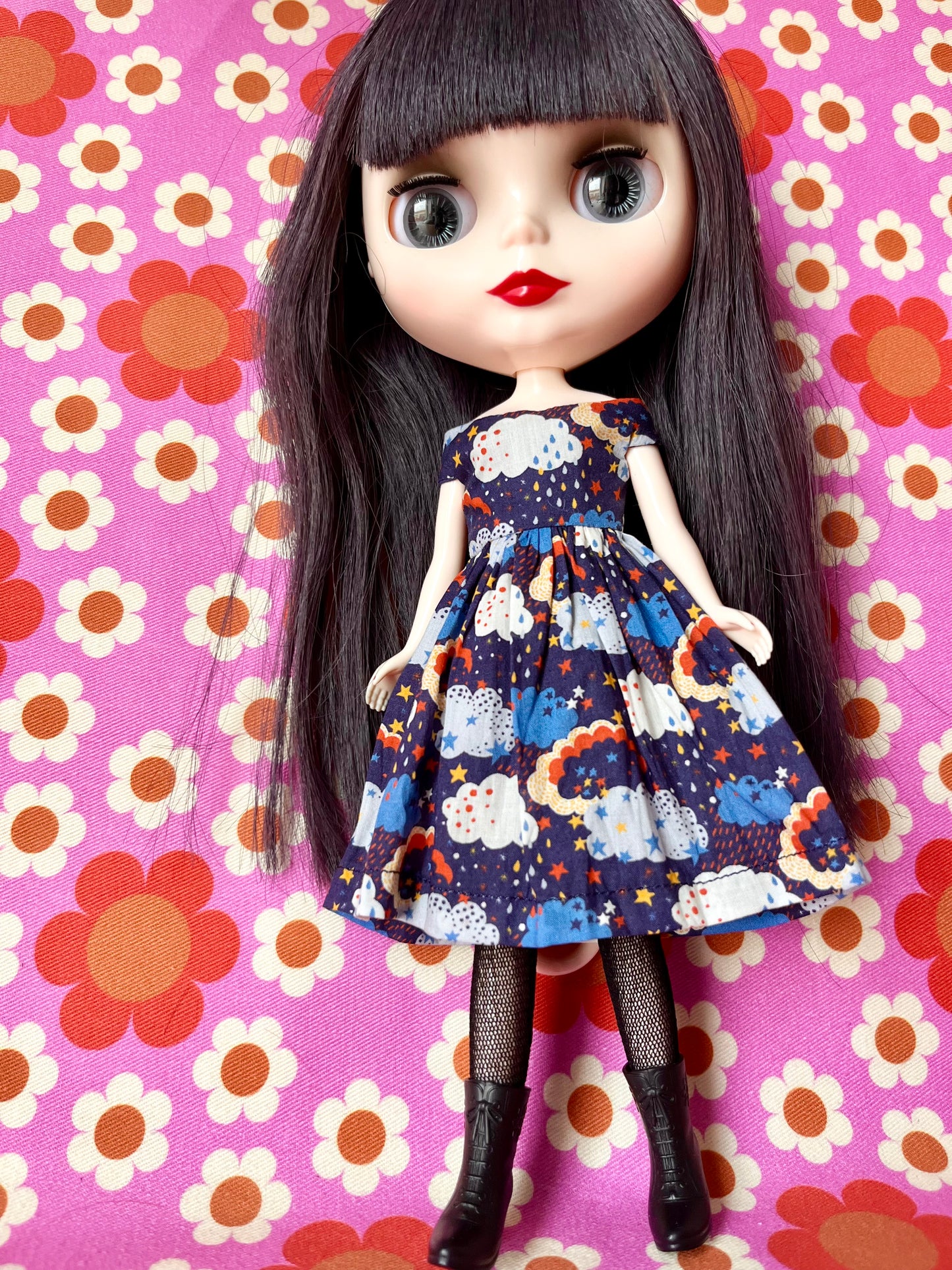 Liberty Off shoulder Sleeve Dress for Blythe Doll