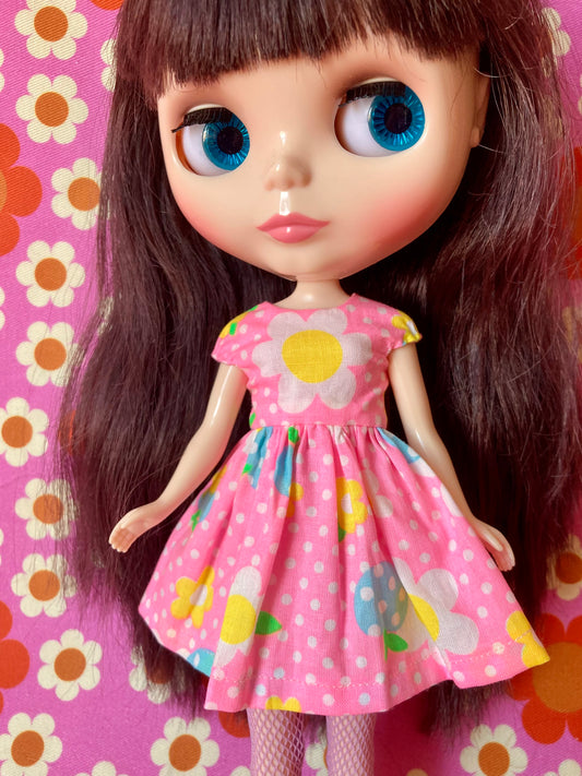 Pink Daisy Cap Sleeve Dress for Blythe Dollar