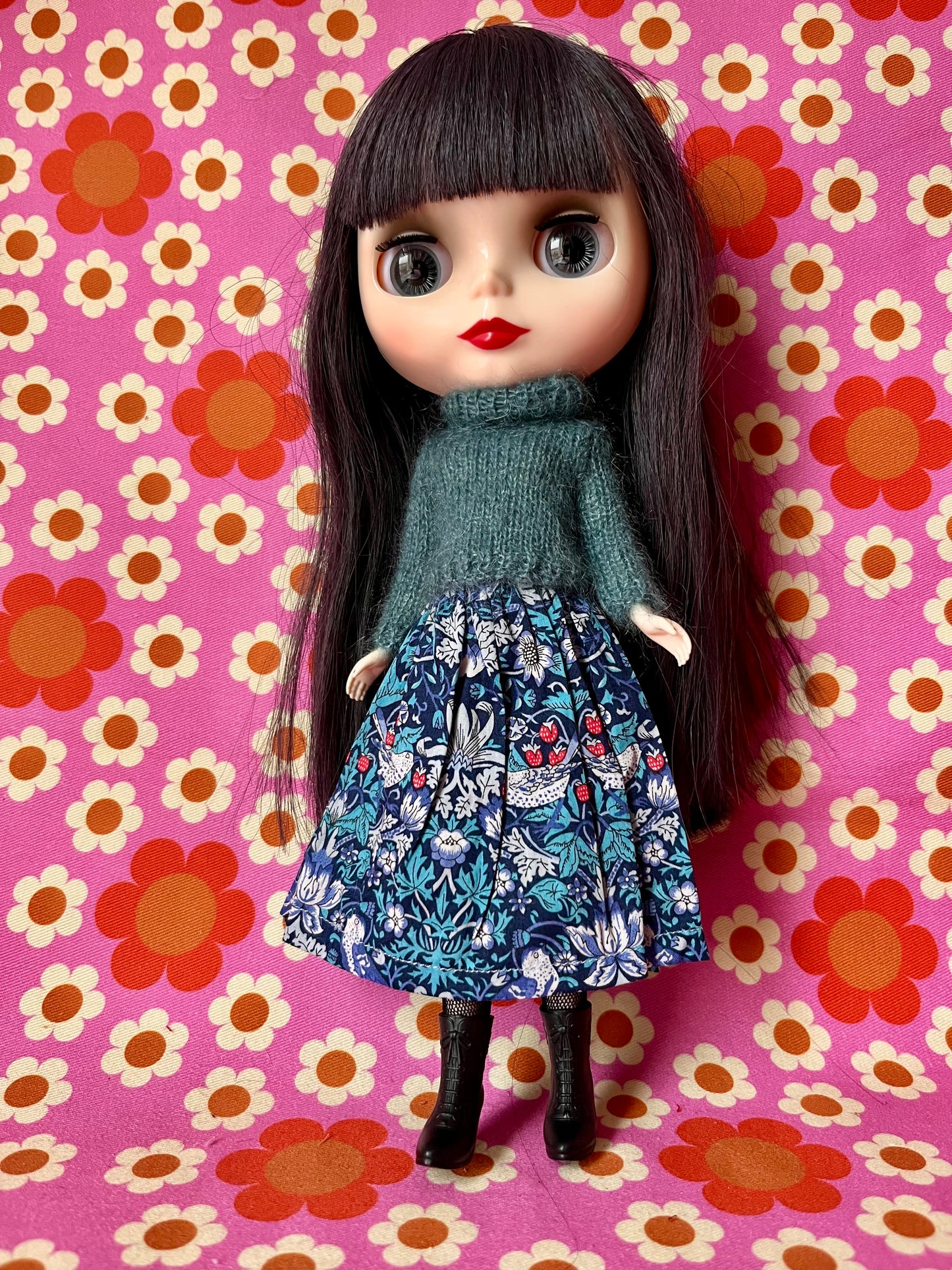 Liberty Skirt & Mohair Sweater Set for Blythe Doll