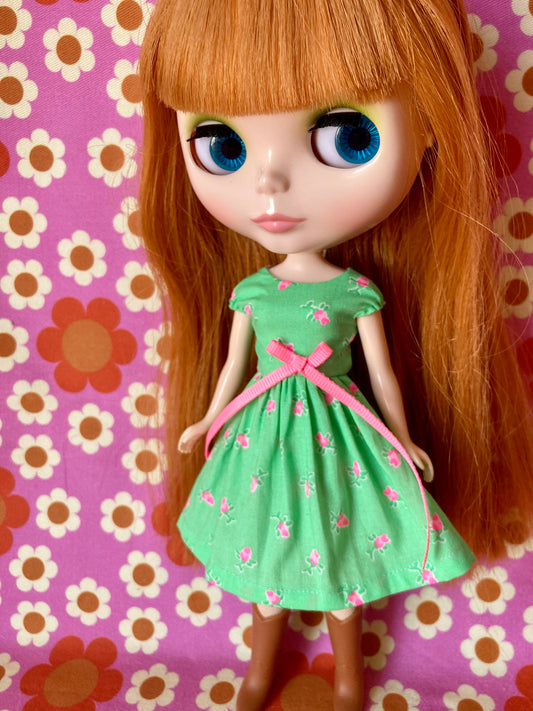 Green Neon Rosebud Cap Sleeve Dress for Blythe Doll