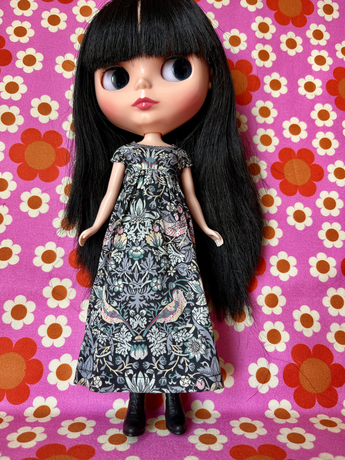 Goth Austen Liberty Regency Dress for Blythe Doll