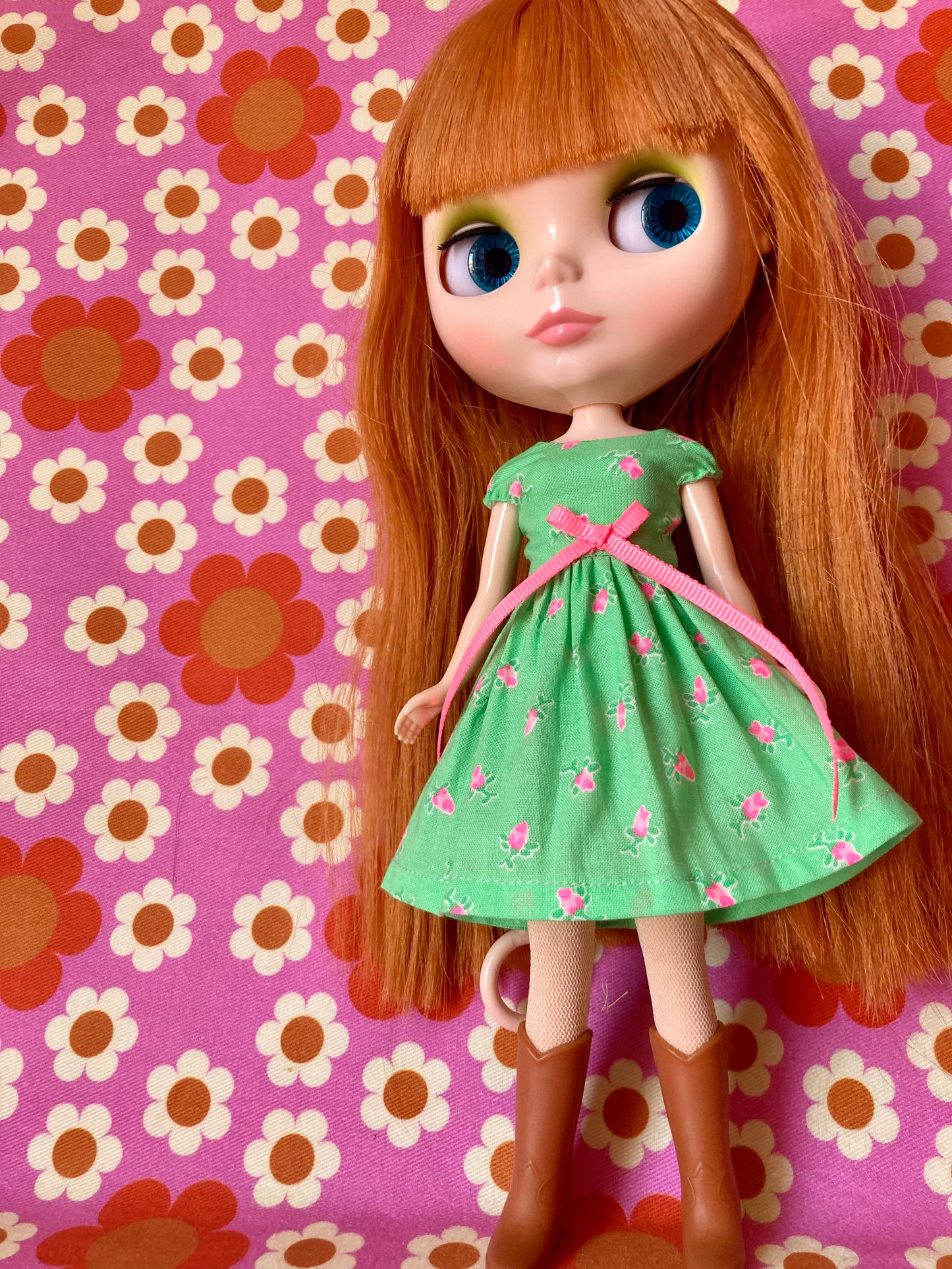Green Neon Rosebud Cap Sleeve Dress for Blythe Doll