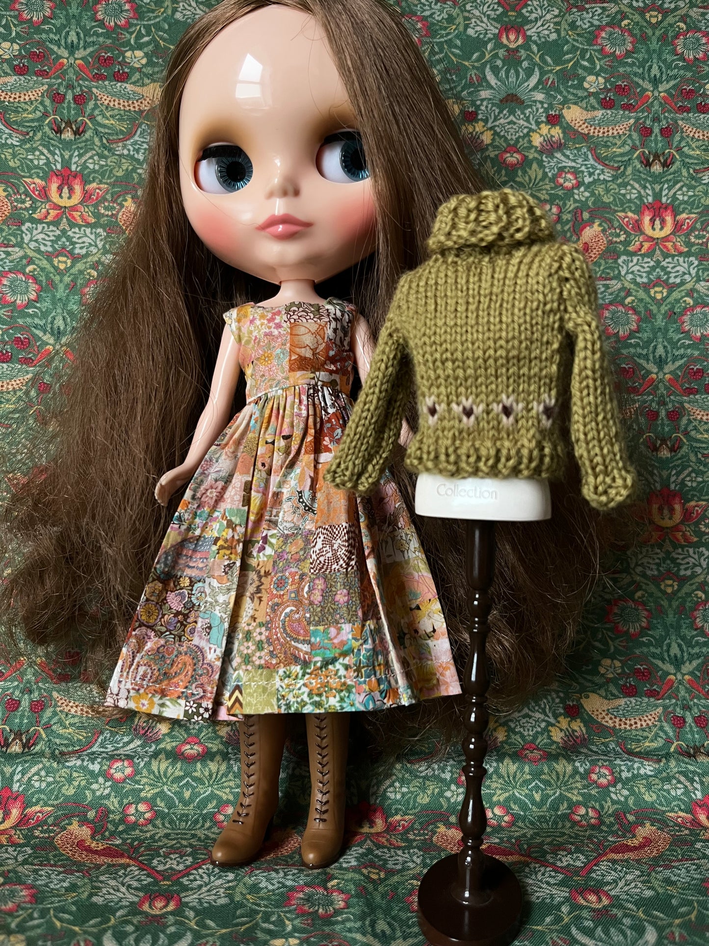 Liberty Dress & Daisy Sweater Set for Blythe Doll
