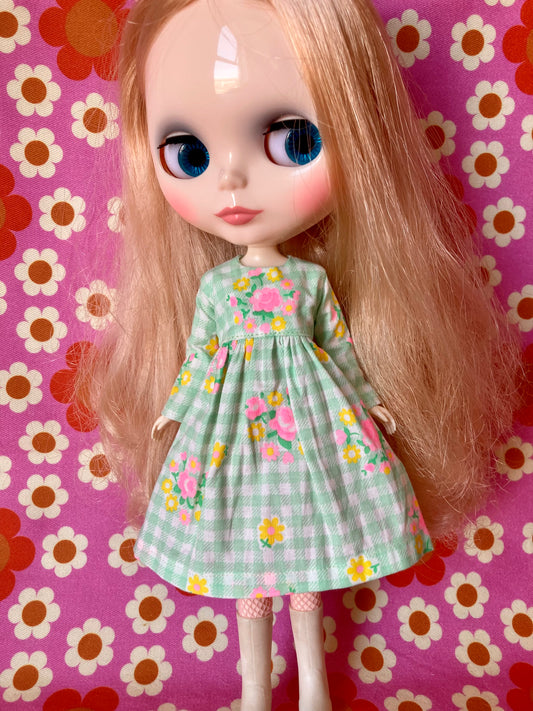 Green Gingham Long Sleeve Dress for Blythe Doll