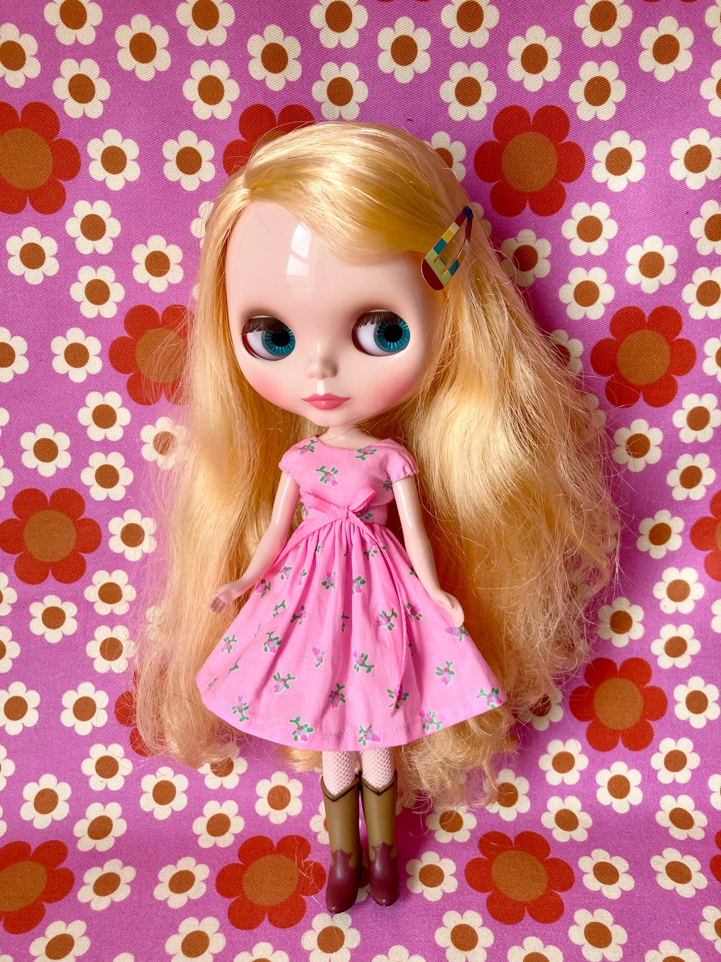 Pink Neon Rosebud Cap Sleeve Dress for Blythe Doll
