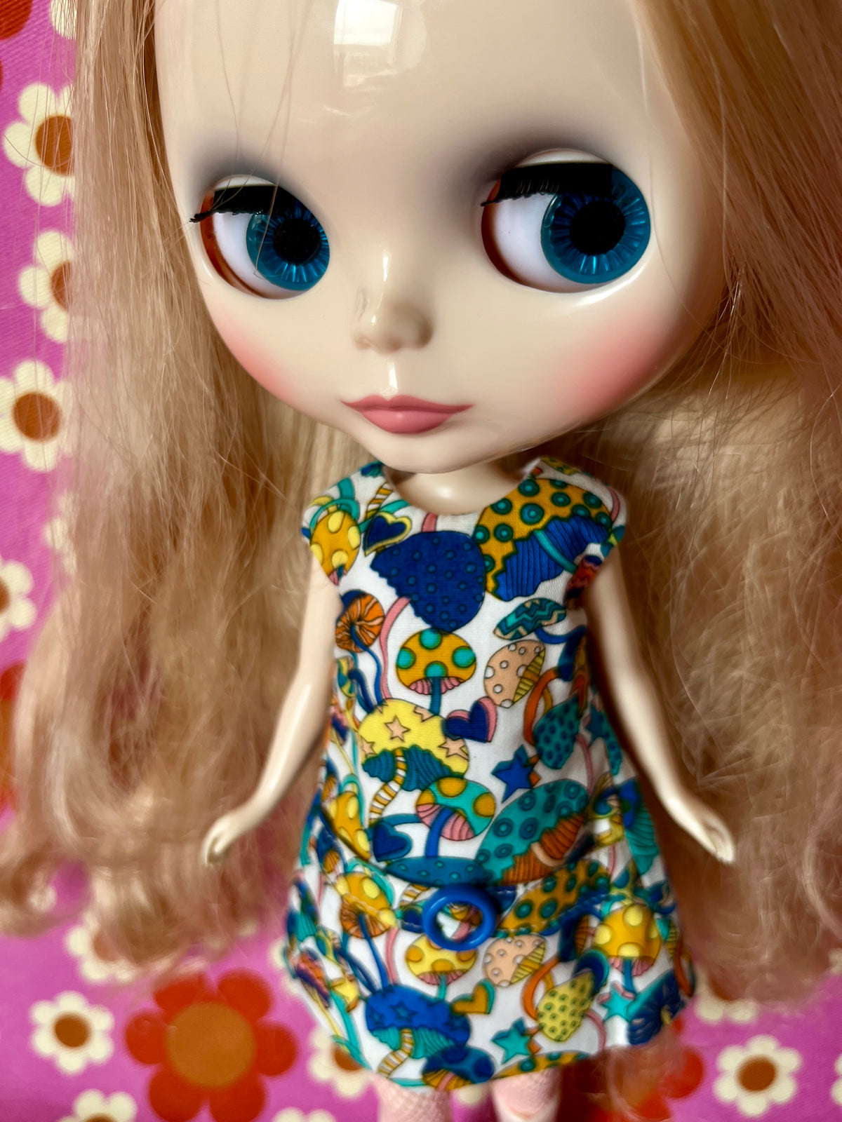 Psychedelic Mushroom Mod Cilla Shift dress