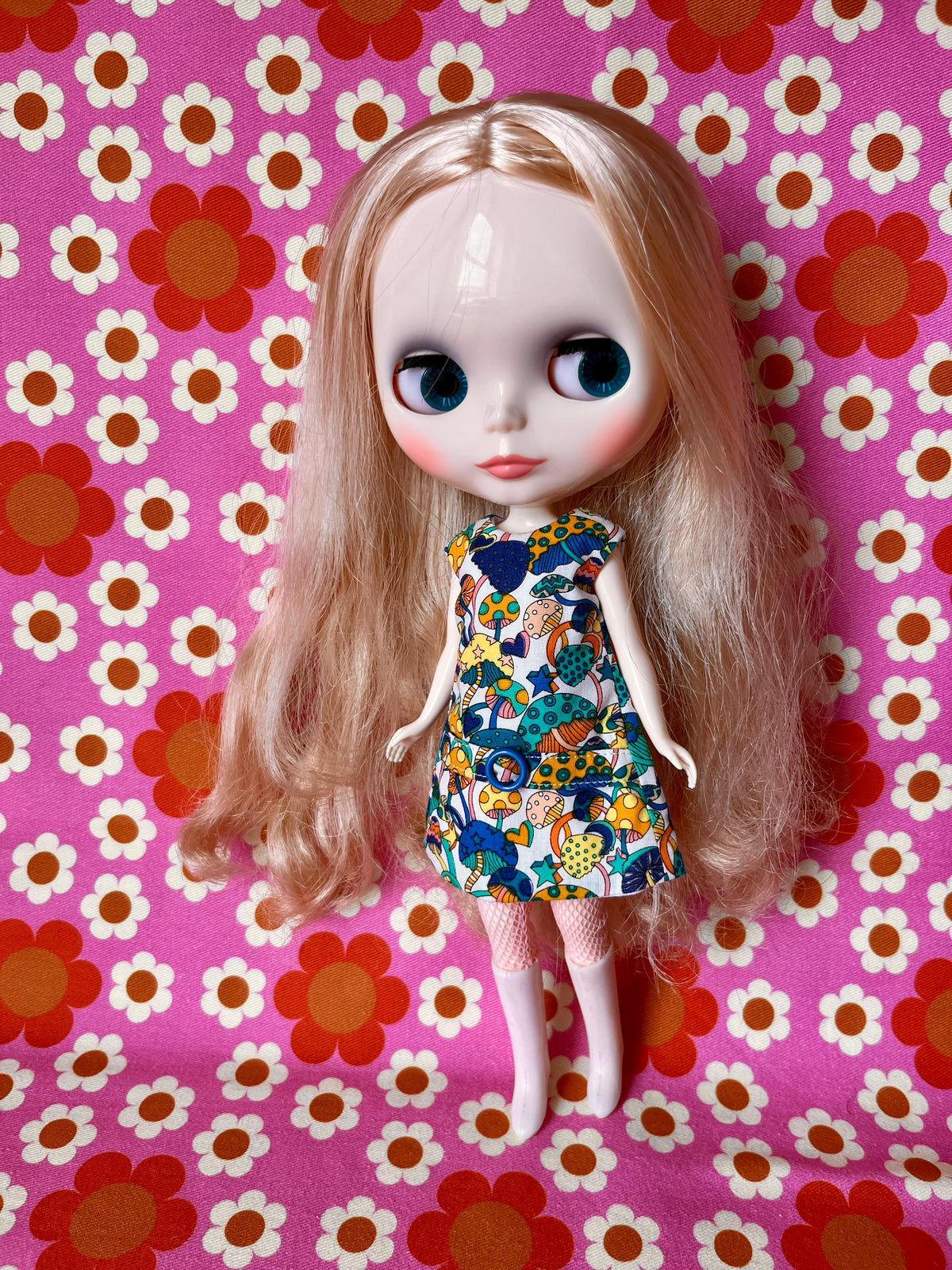 Psychedelic Mushroom Mod Cilla Shift dress
