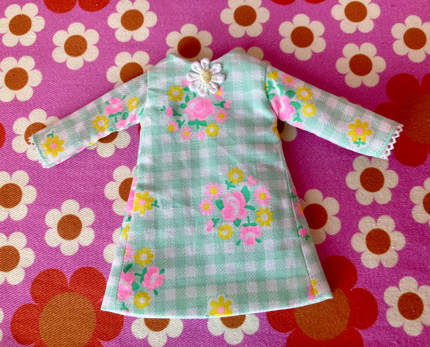 Neon Gingham Mod Shift dress with sleeves