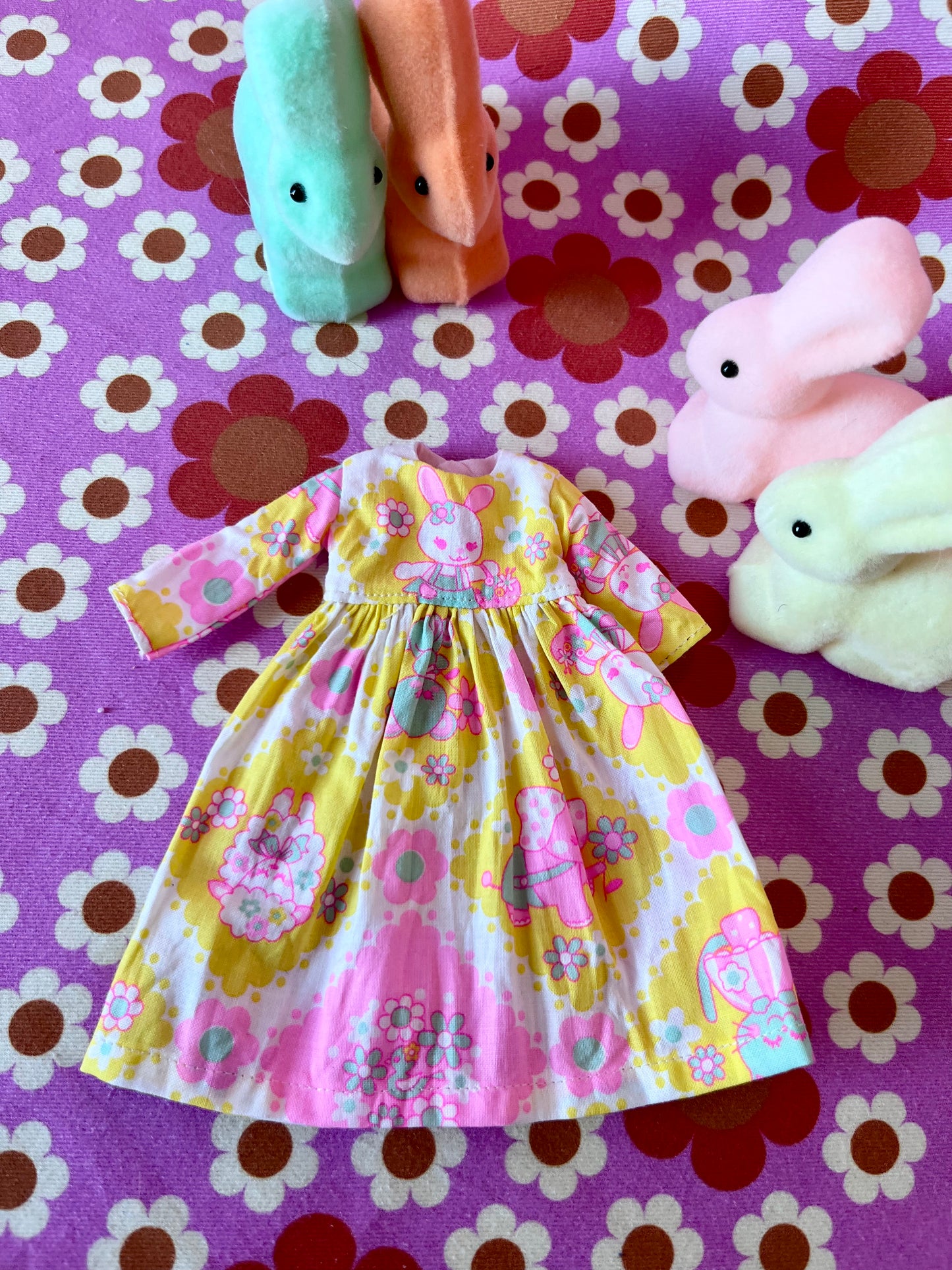 Yellow Easter Bunny Dress for Blythe Doll.