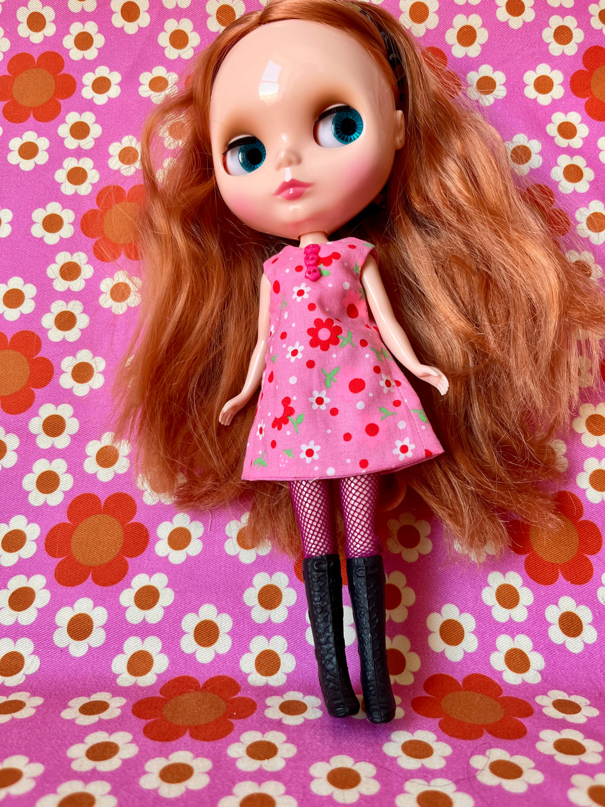 Pink Daisy Print Mod Cilla Shift dress
