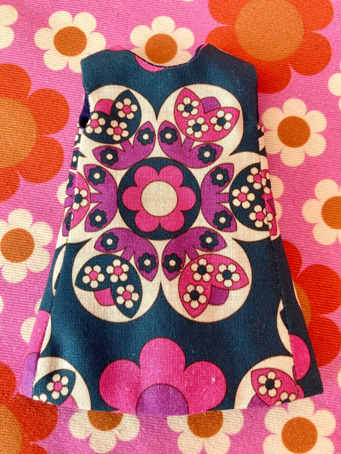Alice Apple Mod Shift dress
