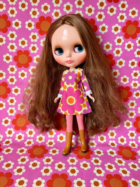 Alice Apple Mod Shift dress with long sleeves OOAK