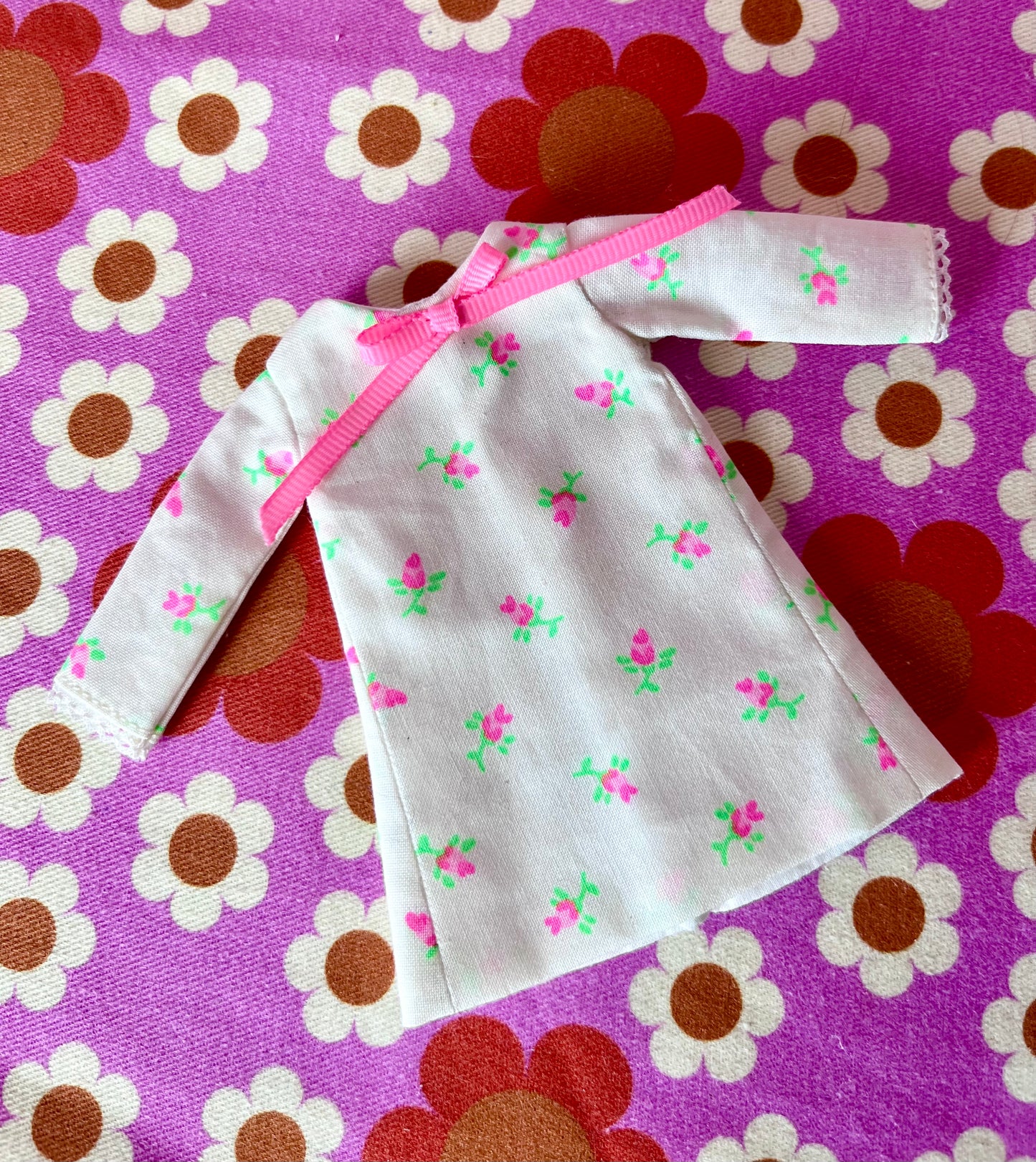 White Neon Rosebud Mod Shift dress with sleeves